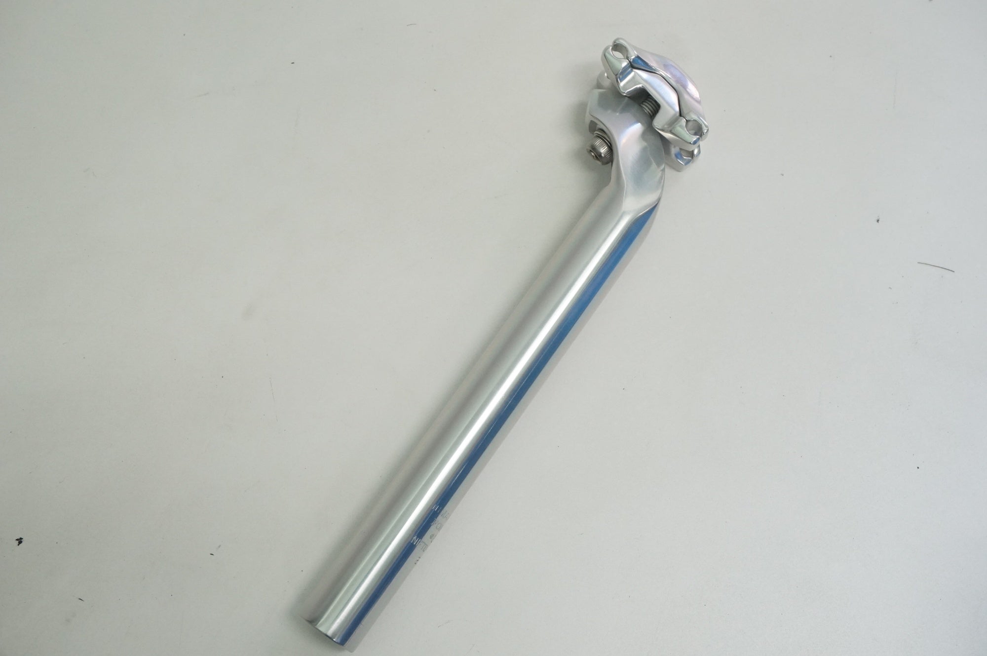NITTO 「ニットー」 65 φ27.2 250mm シートポスト / 福岡店