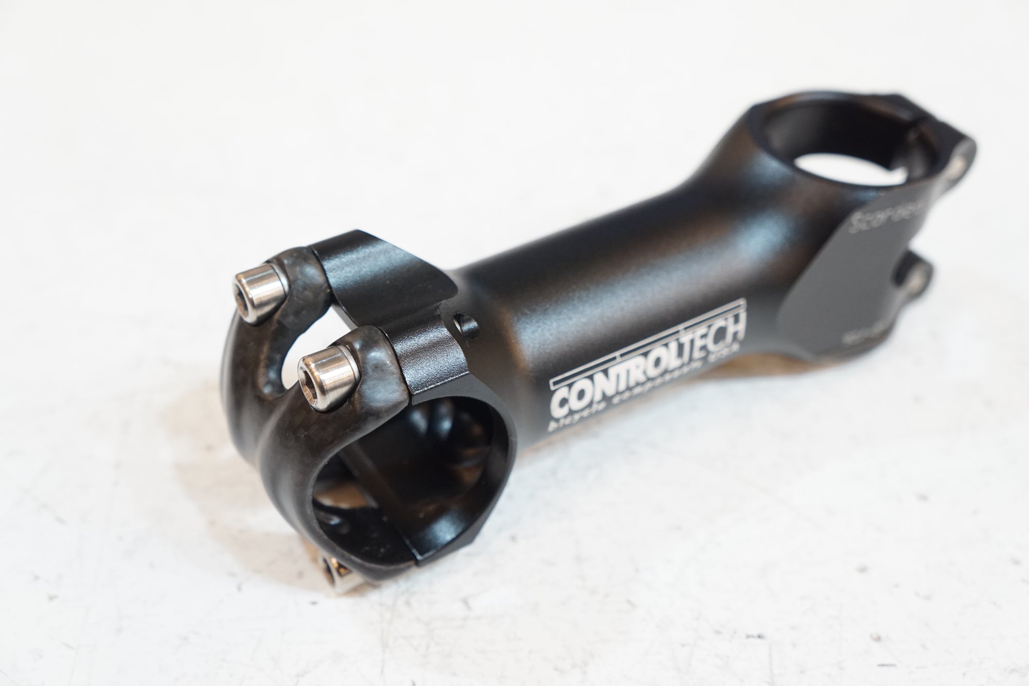 CONTROLTECH 「コントロールテック」 SCORDED 99 -5° 90mm φ31.8 ステム / バイチャリ浦和ベース