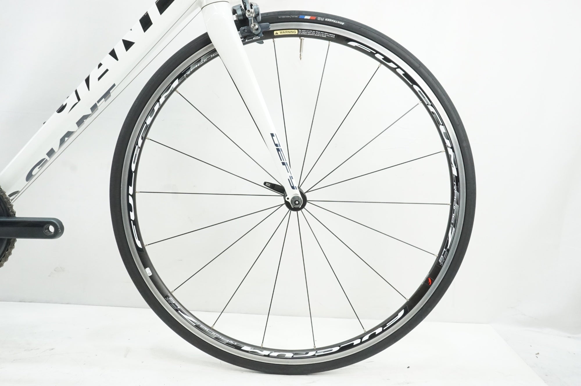 GIANT 「ジャイアント」 DEFY3 2013年モデル ロードバイク カスタム / 大宮店