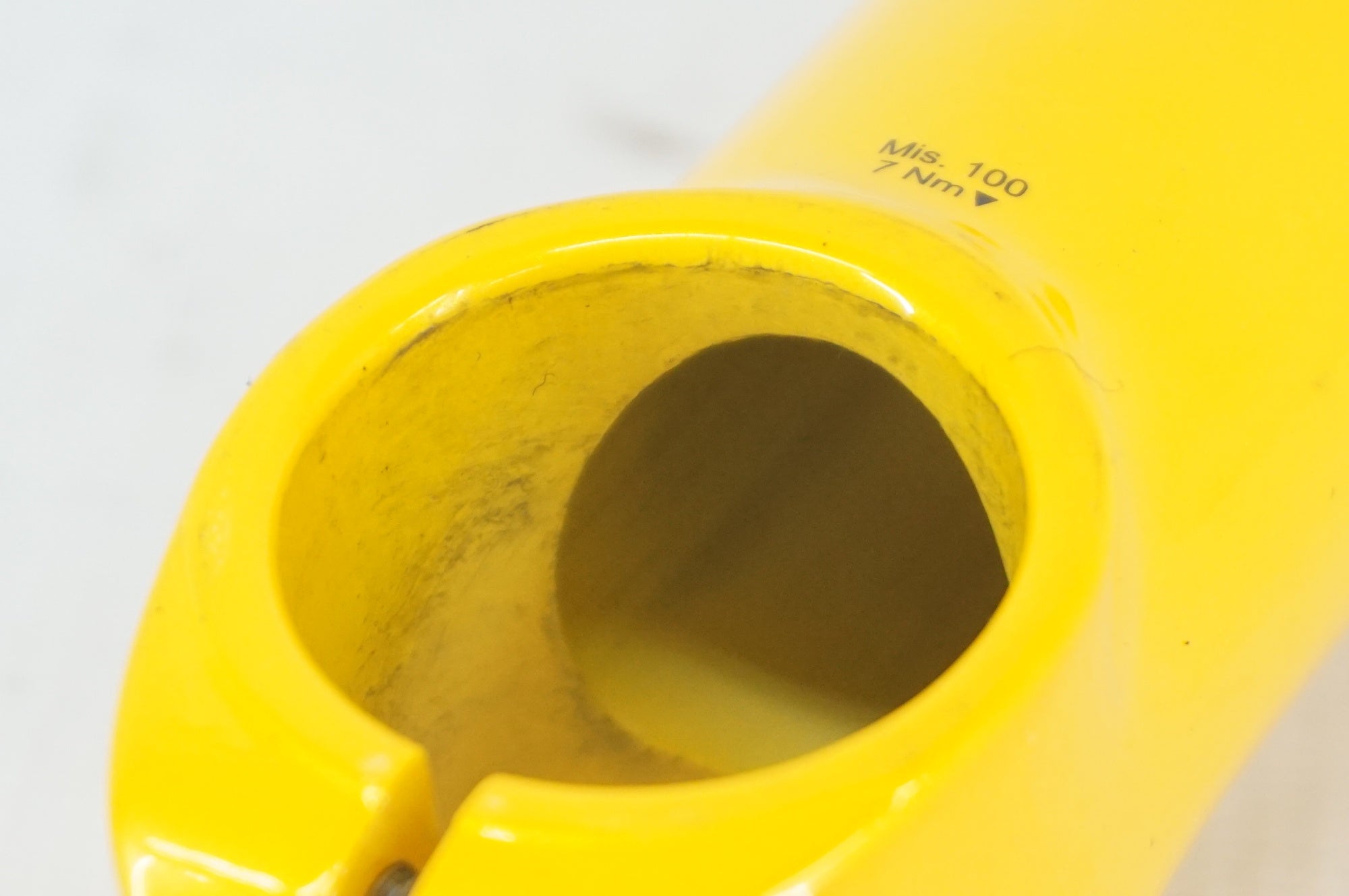 ITM 「アイティーエム」 ALCOR 80 YELLOW Φ31.8 100mm ステム / 阪急塚口店