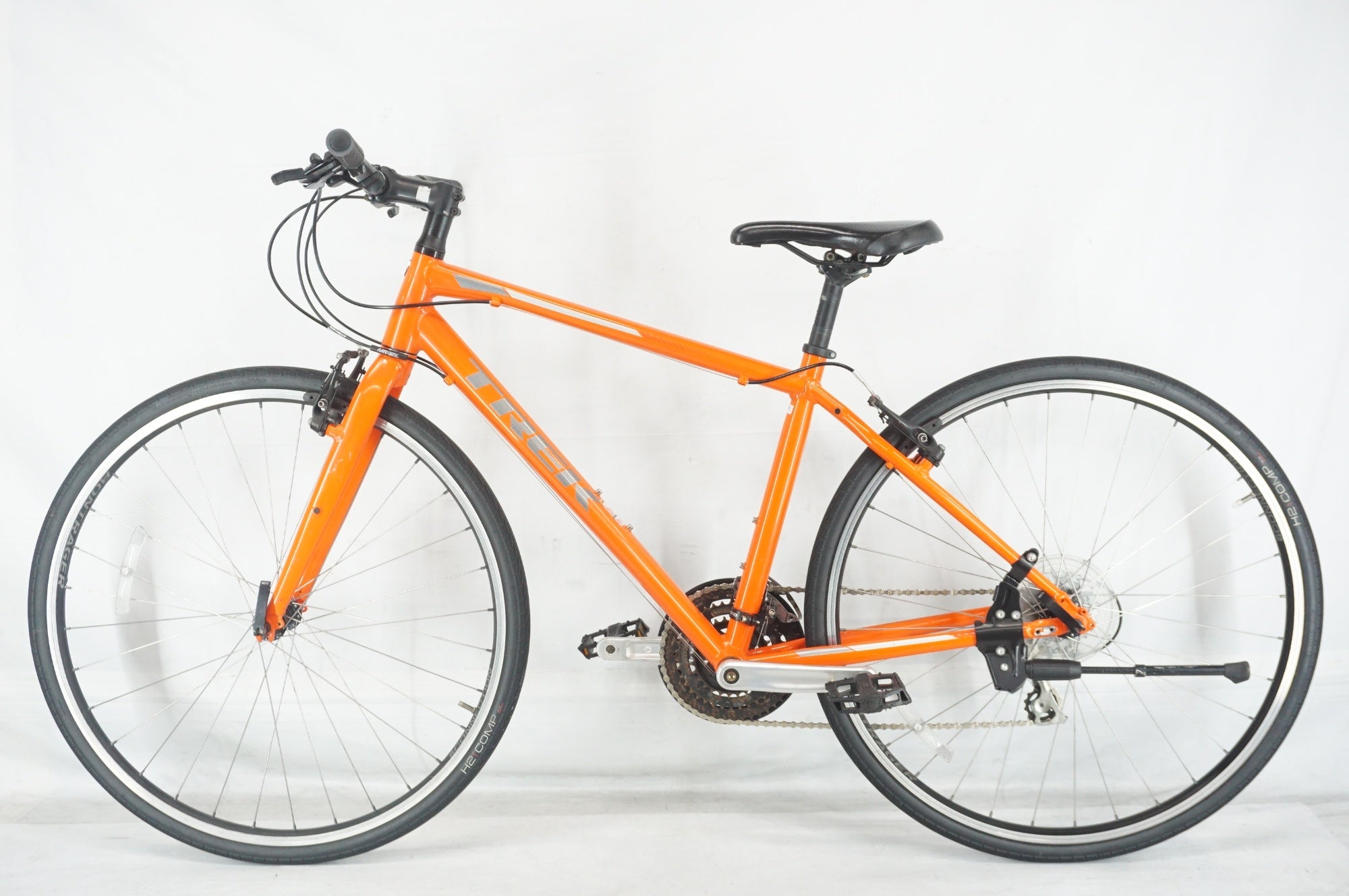 TREK 「トレック」 FX2 2018年モデル クロスバイク / 阪急塚口店