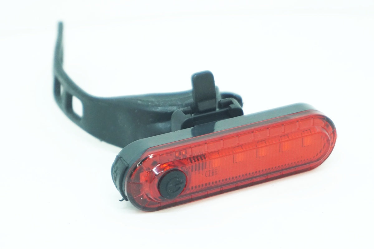 ブランド不明 リアライト / 大阪美原北インター店