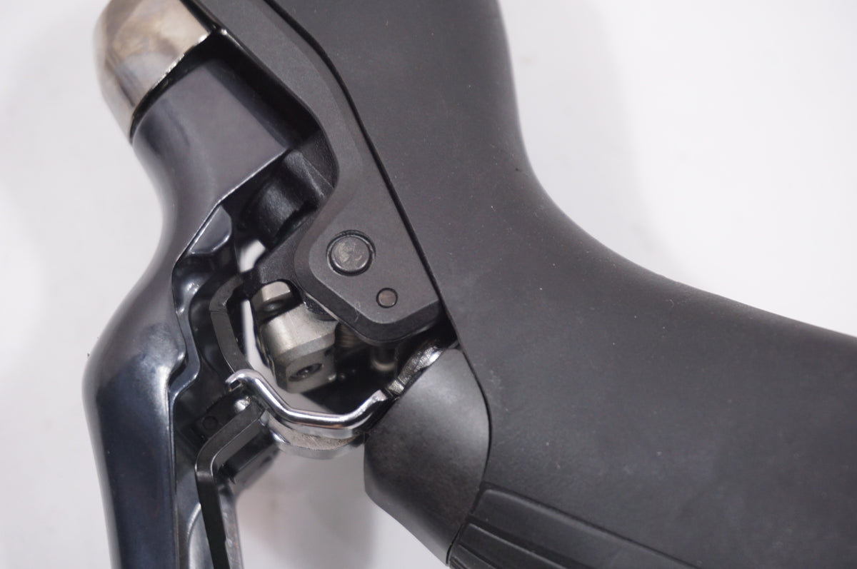 SHIMANO 「シマノ」 ULTEGRA ST-R8025 デュアルコントロールレバー / 世田谷店