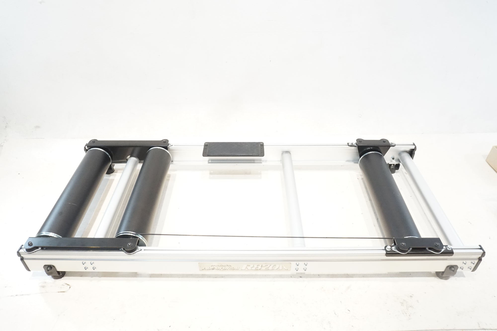 MINOURA 「ミノウラ」 ABSORB ROLL R820A 3本トレーナー サイクルトレーナー / 横浜戸塚店