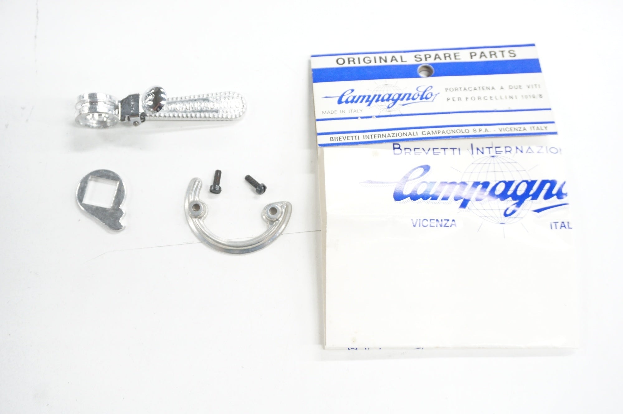 CAMPAGNOLO 「カンパニョーロ」 チェーンホルダー / 阪急塚口店