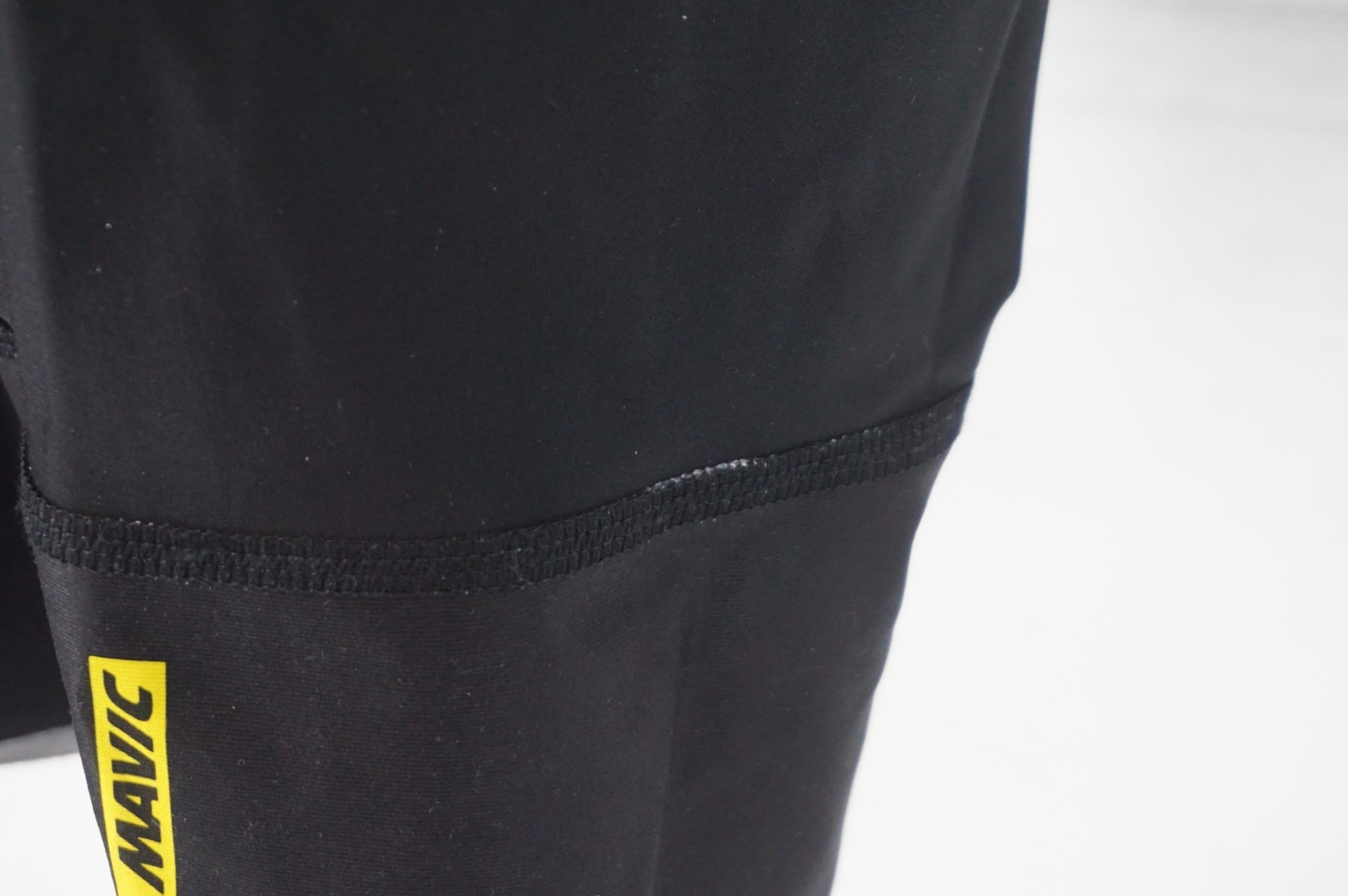 MAVIC 「マヴィック」 ESSENTIAL Sサイズ ビブショーツ / 阪急塚口店