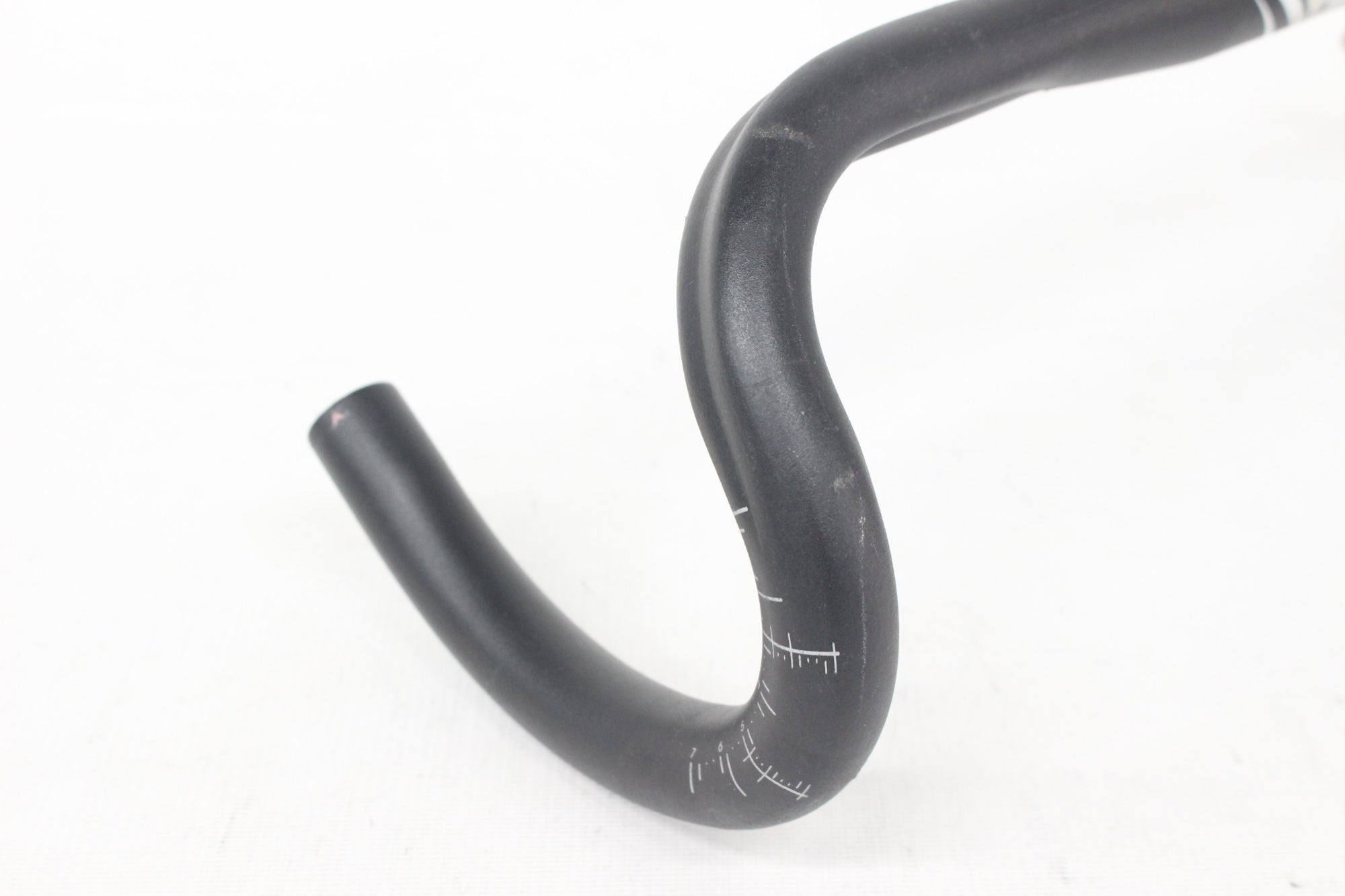 BONTRAGER 「ボントレガー」 VR Φ31.8 400mm ハンドル / 阪急塚口店