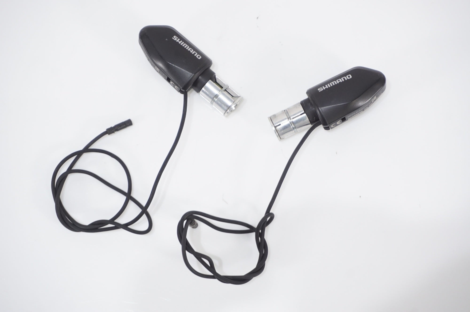 シマノ　Di2 SW-R671 シフトスイッチ 左右セット　未開封新品 SHIMANO 「シマノ」 SW-R671 Di2 シフトスイッチ / AKIBA店 ｜ バイチャリ