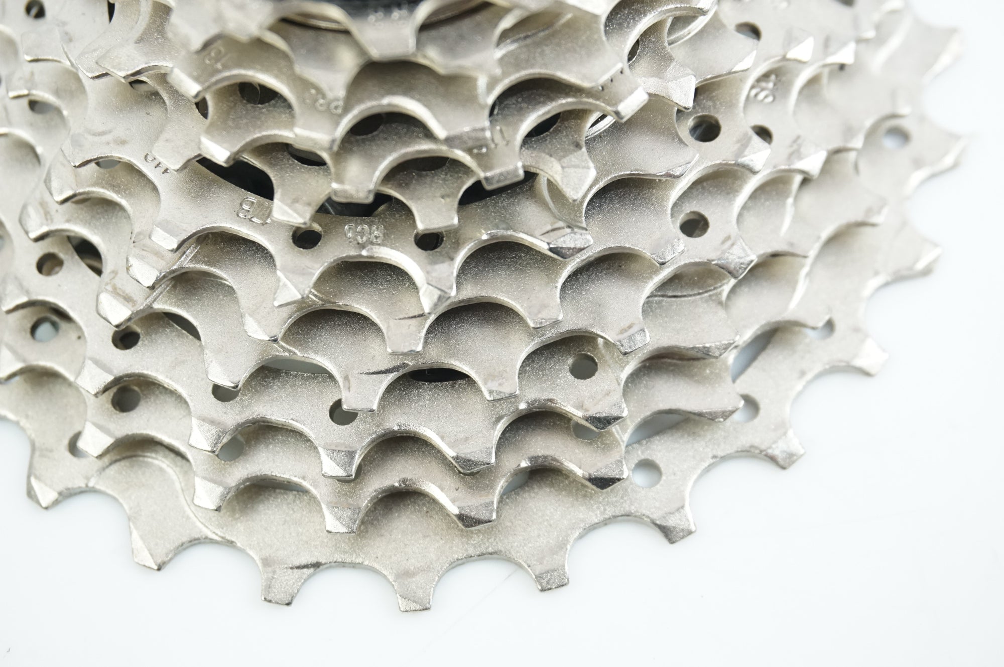 SHIMANO 「シマノ」 ULTEGRA CS-R8000 11-28T スプロケット / 中目黒店