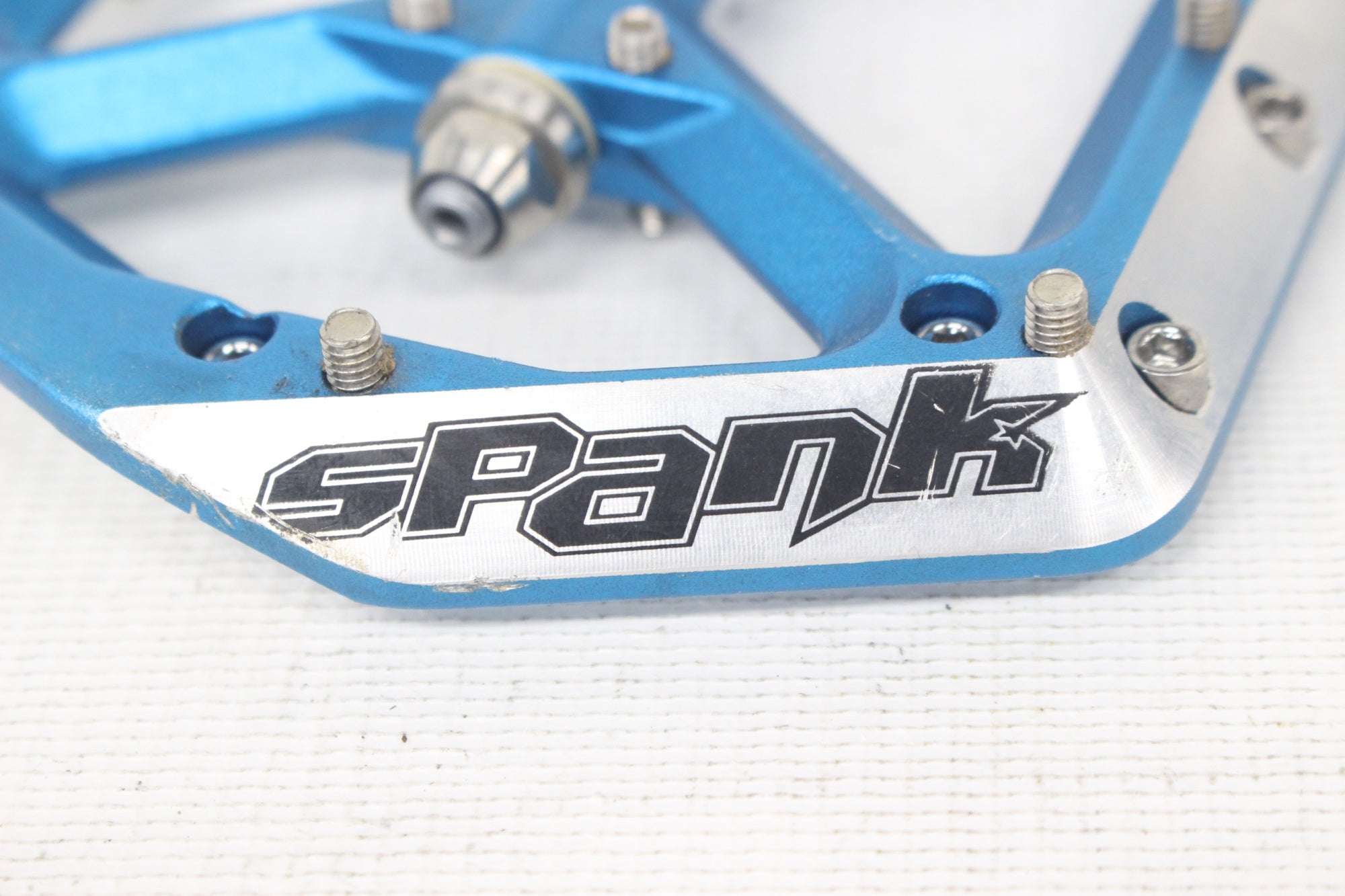 SPANK 「スパンク」 SPIKE FLAT ペダル / 阪急塚口店