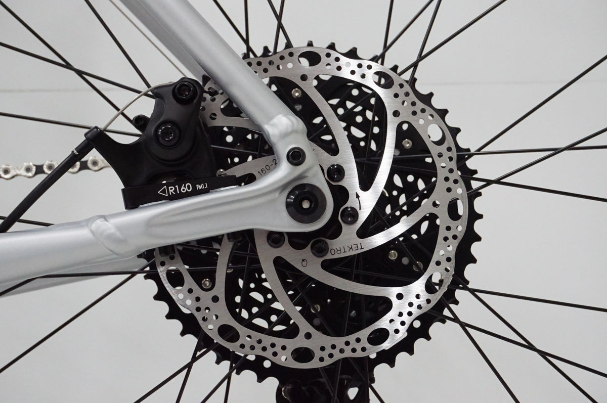 CINELLI 「チネリ」 ZYDECO SILVER BOOTLEG 2024年モデル クロスバイク / 浜松店