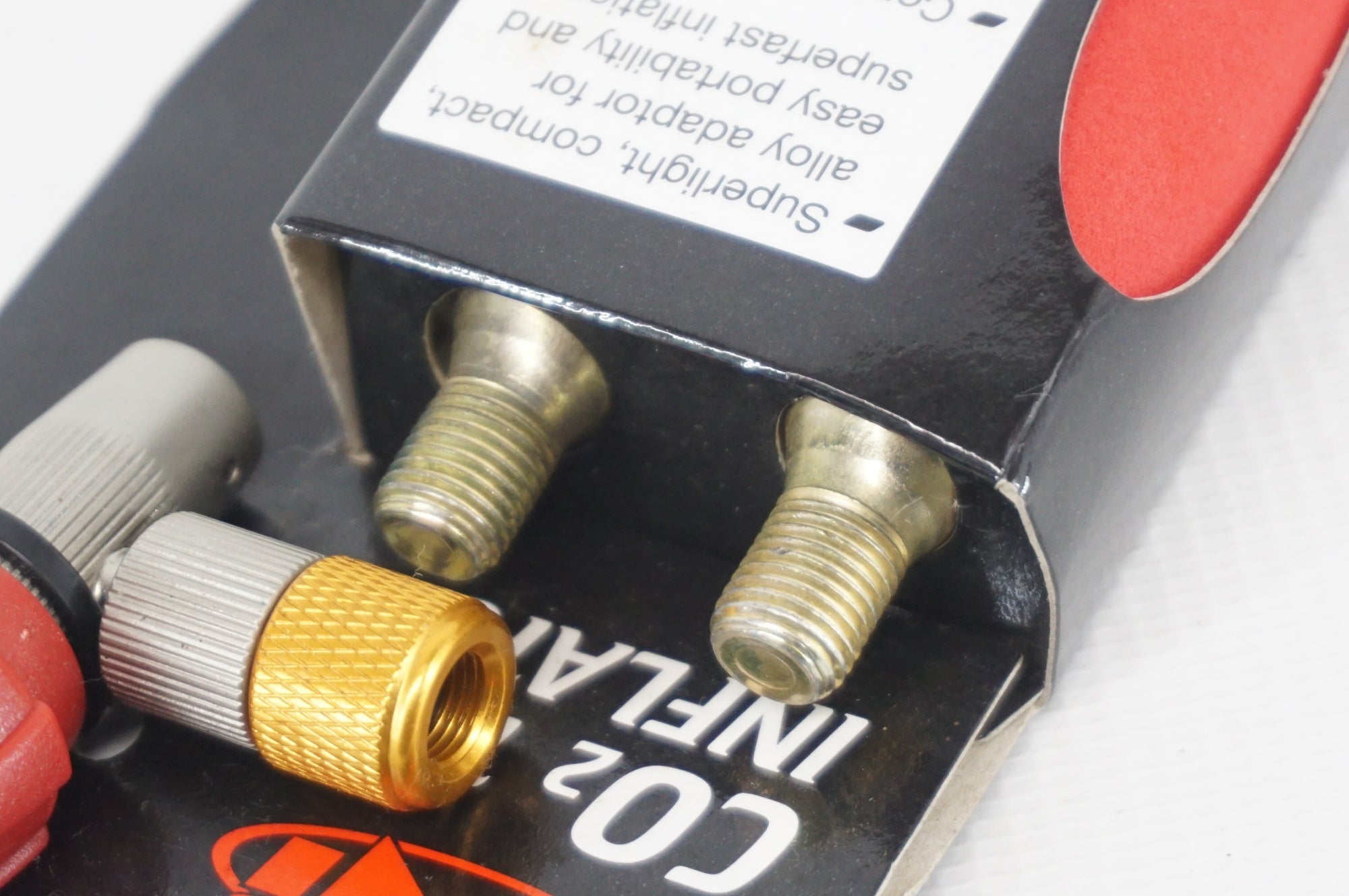 TNI 「ティーエヌアイ」 CO2ボンベ インフレーター セット / 阪急塚口店