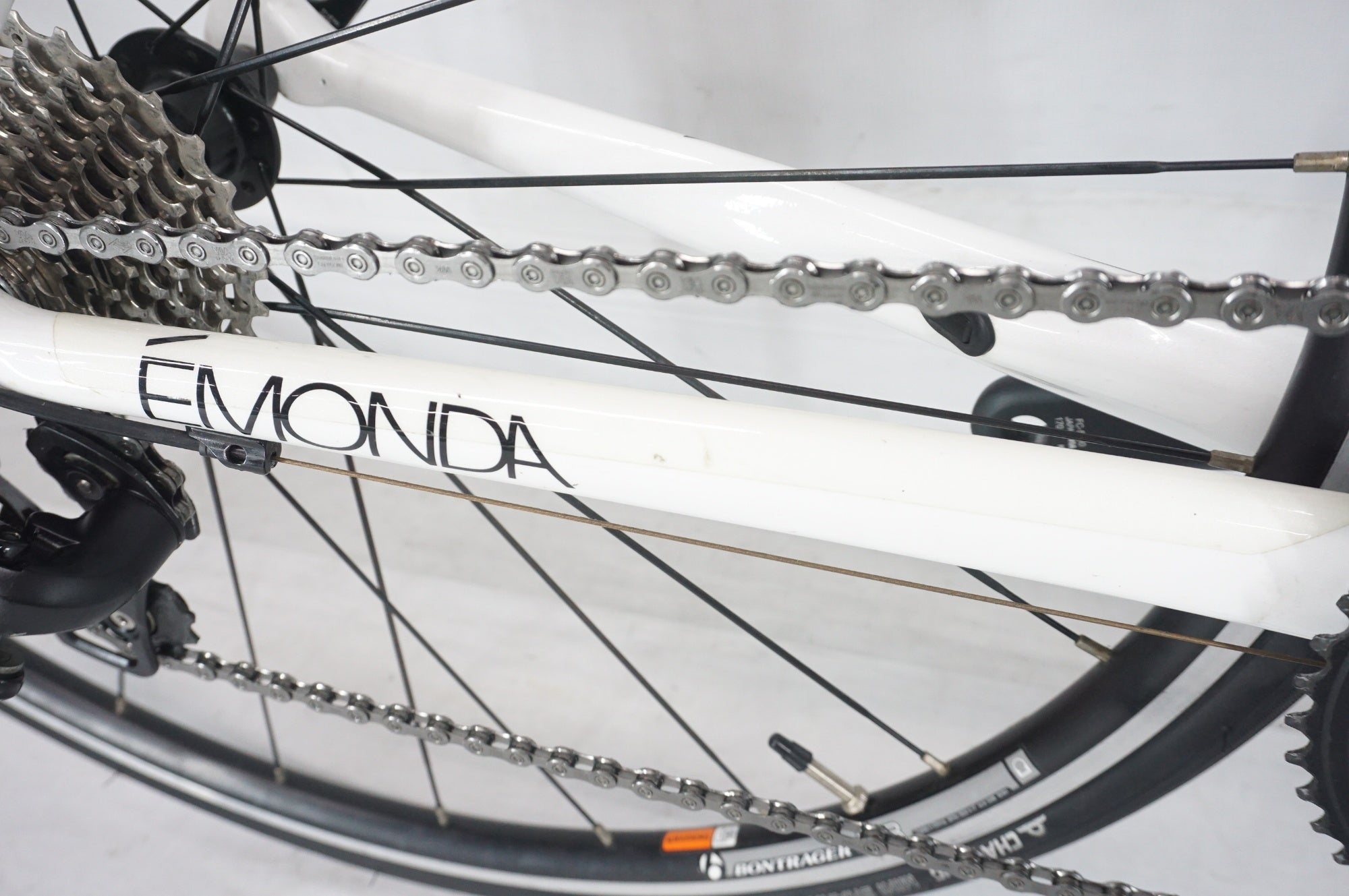 TREK 「トレック」 EMONDA S5 2015年モデル ロードバイク / 阪急塚口店