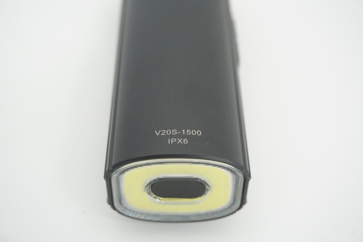 GACIRON 「ガシロン」 V20S-1500 フロント・リア2IN1ライト / 京都八幡店
