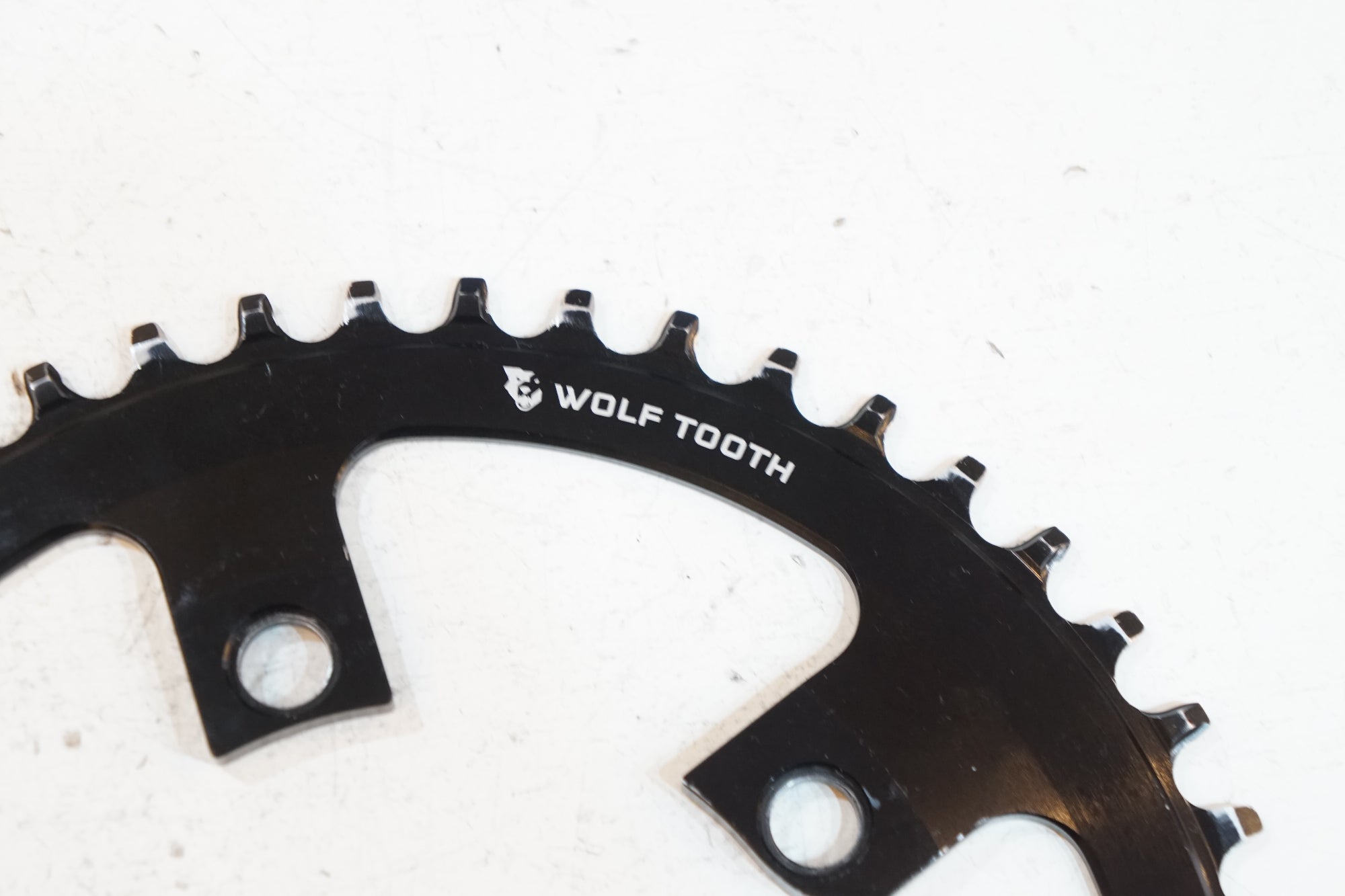 WOLF TOOTH 「ウルフ トゥース」 48T アウター チェーンリング / バイチャリ浦和ベース