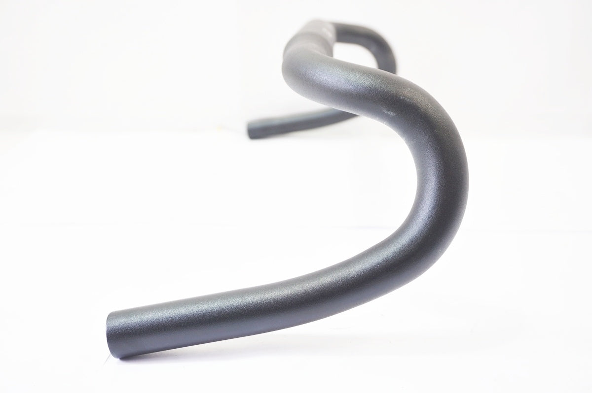 DIXNA 「ディズナ」 CROSS φ31.8 470mm ハンドル / バイチャリ世田谷店