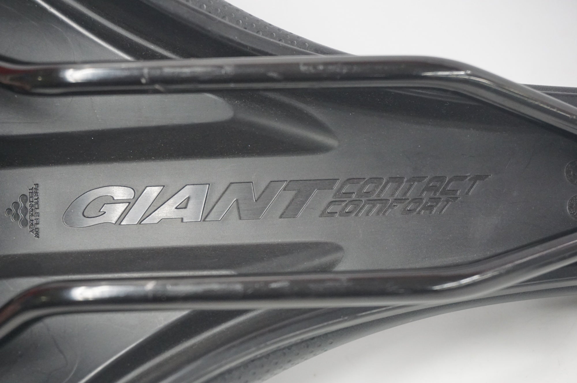 GIANT 「ジャイアント」 ERGOCONTACT サドル / 福岡店