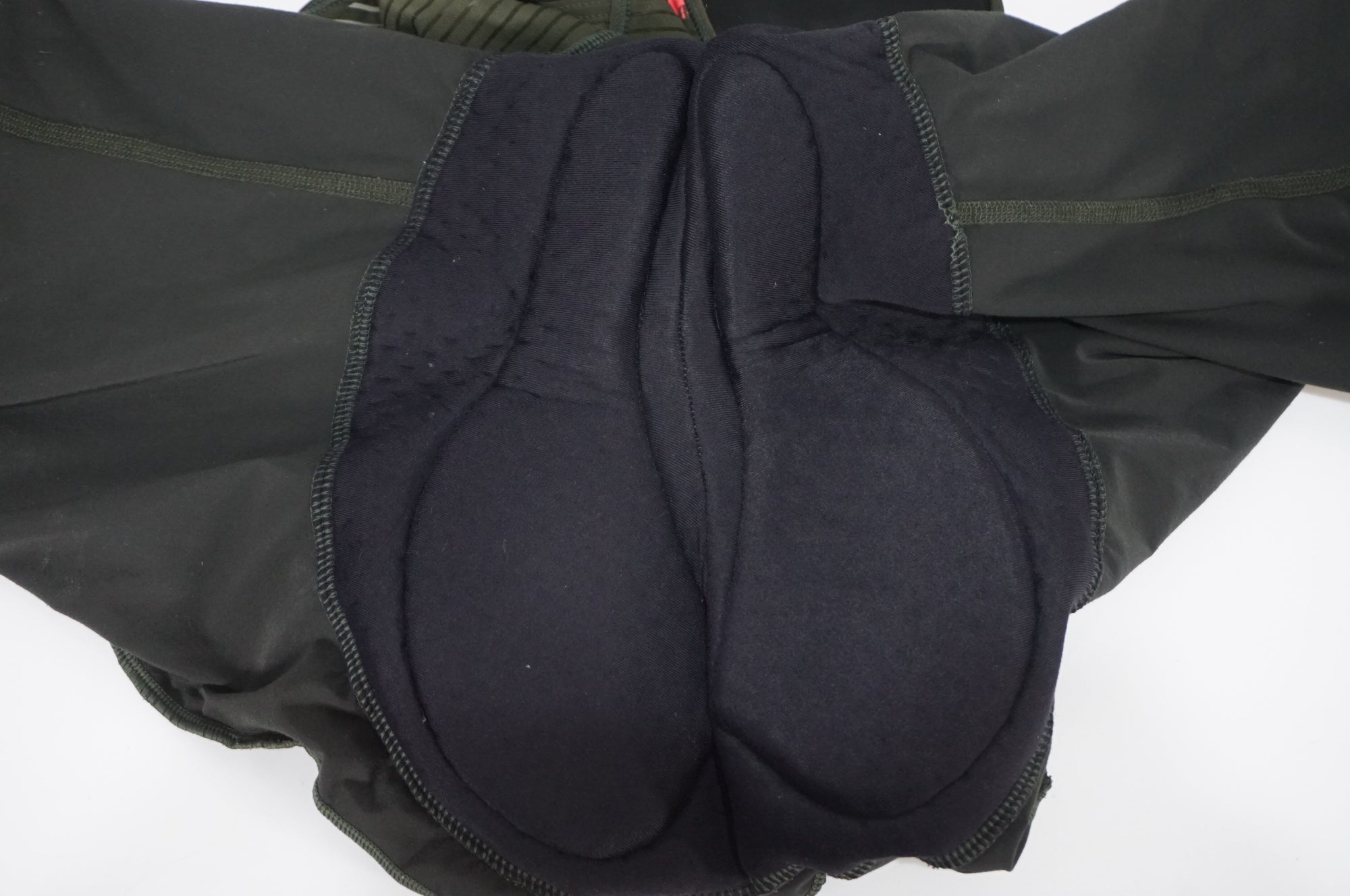 RAPHA 「ラファ」 CARGO BIB SHORTS Sサイズ ビブショーツ / AKIBA店