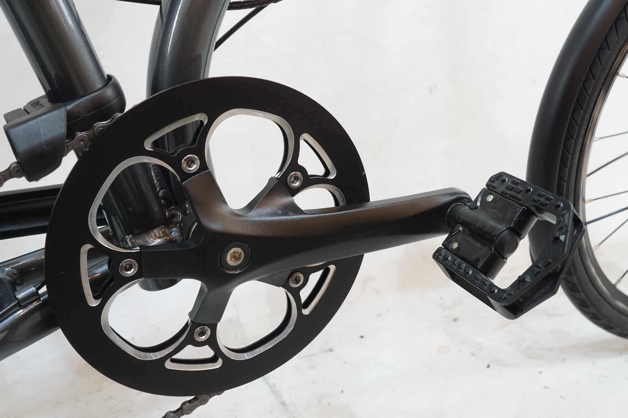 TERN 「ターン」 VERGE D9 2018年モデル 20インチ 折り畳み自転車 / バイチャリ浦和ベース