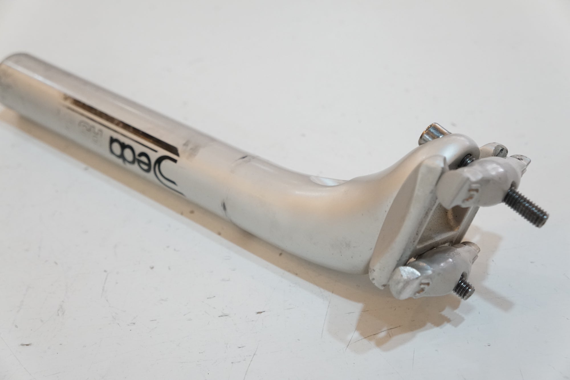 DEDA 「デダ」 RS01 φ27.2 220mm シートポスト / バイチャリ浦和ベース