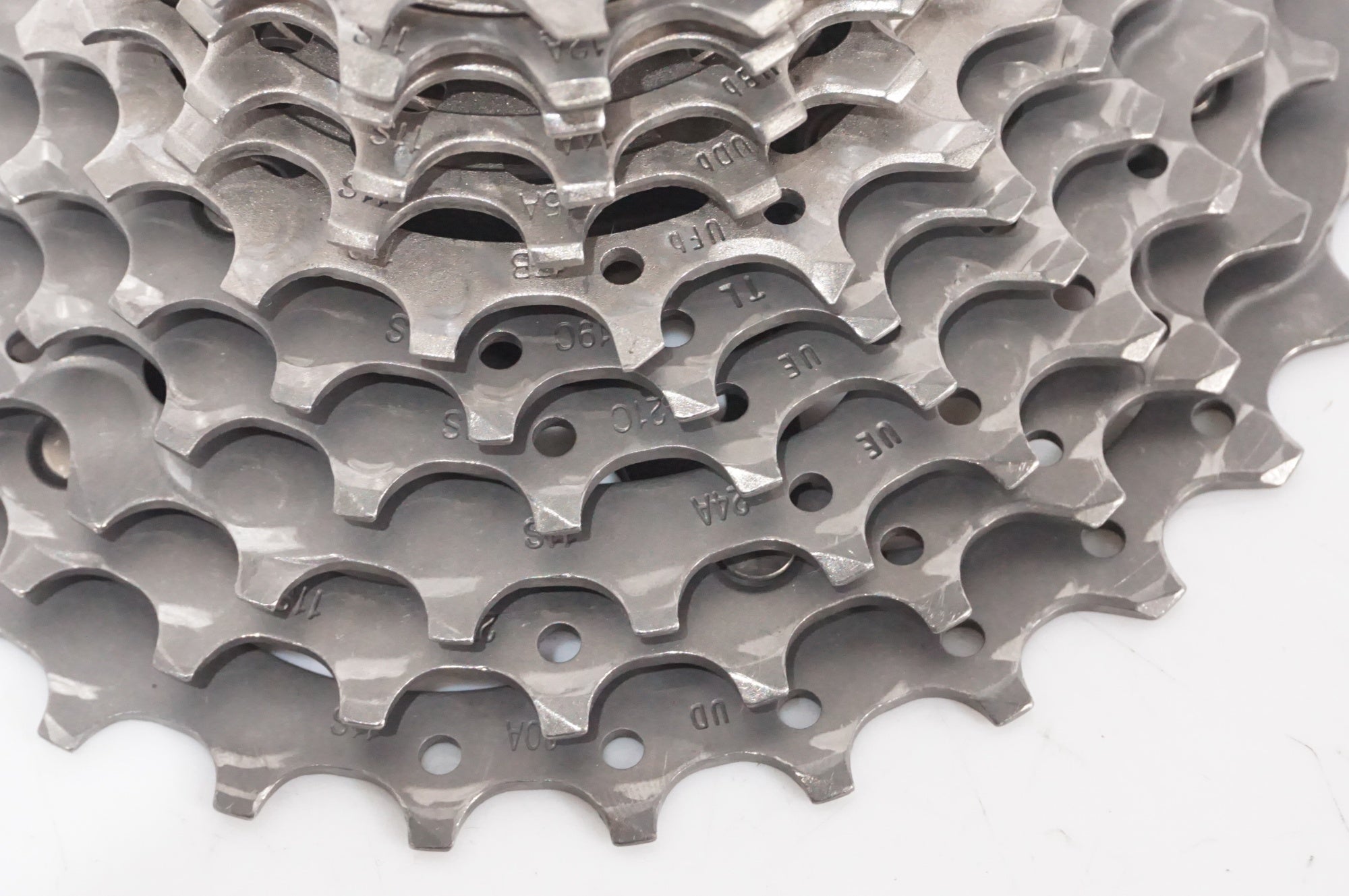 SHIMANO 「シマノ」 DURA-ACE CS-R9100 11-30T スプロケット / AKIBA店