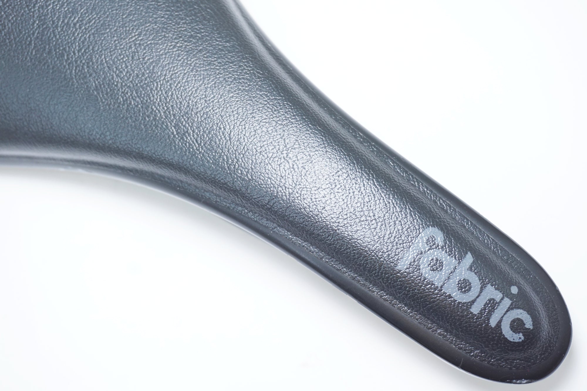 FABRIC 「ファブリック」 ALM ULTIMATE サドル / 有明ガーデン店