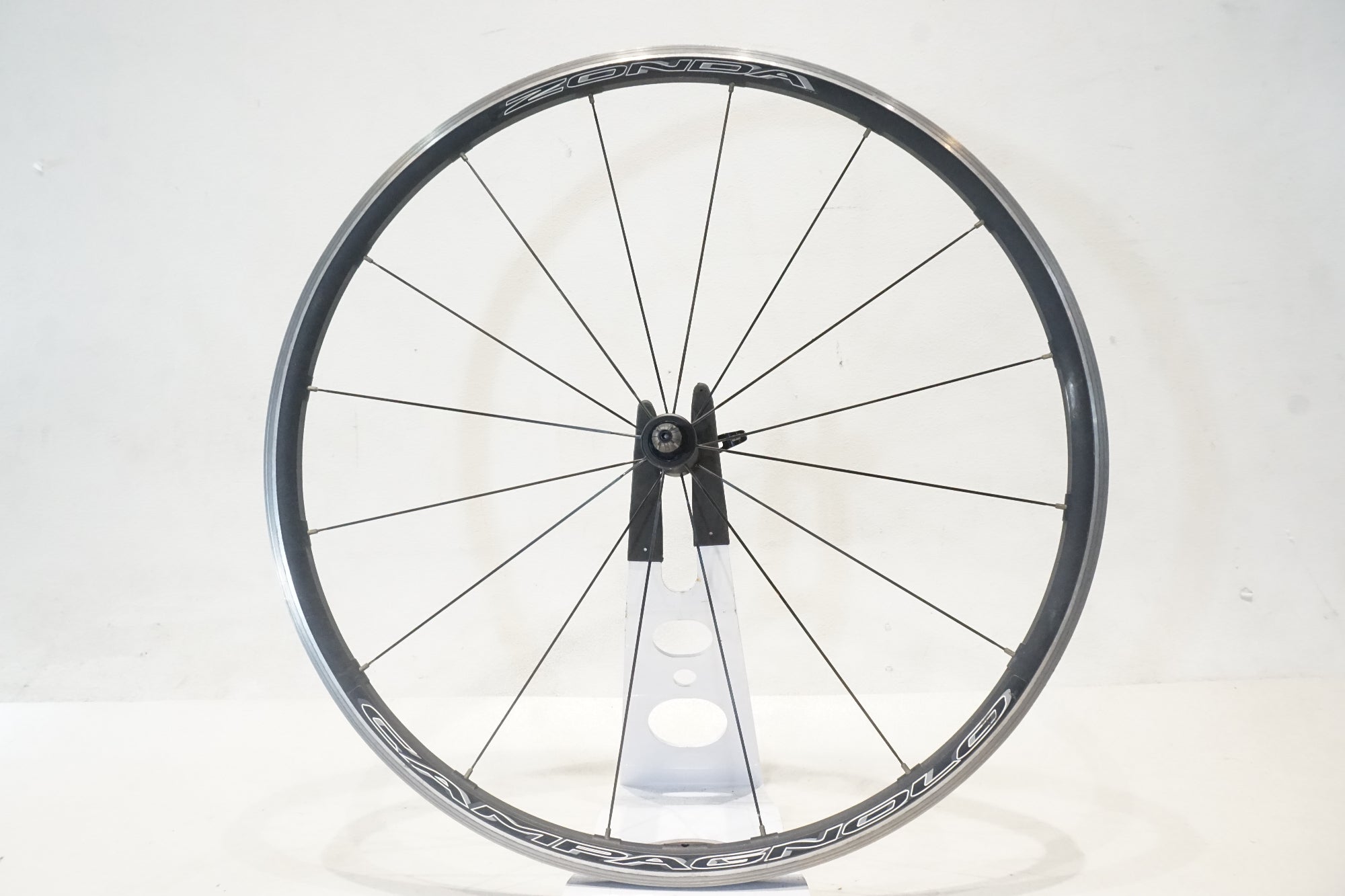 CAMPAGNOLO 「カンパニョーロ」 ZONDA C17 フロントホイール / 横浜戸塚店