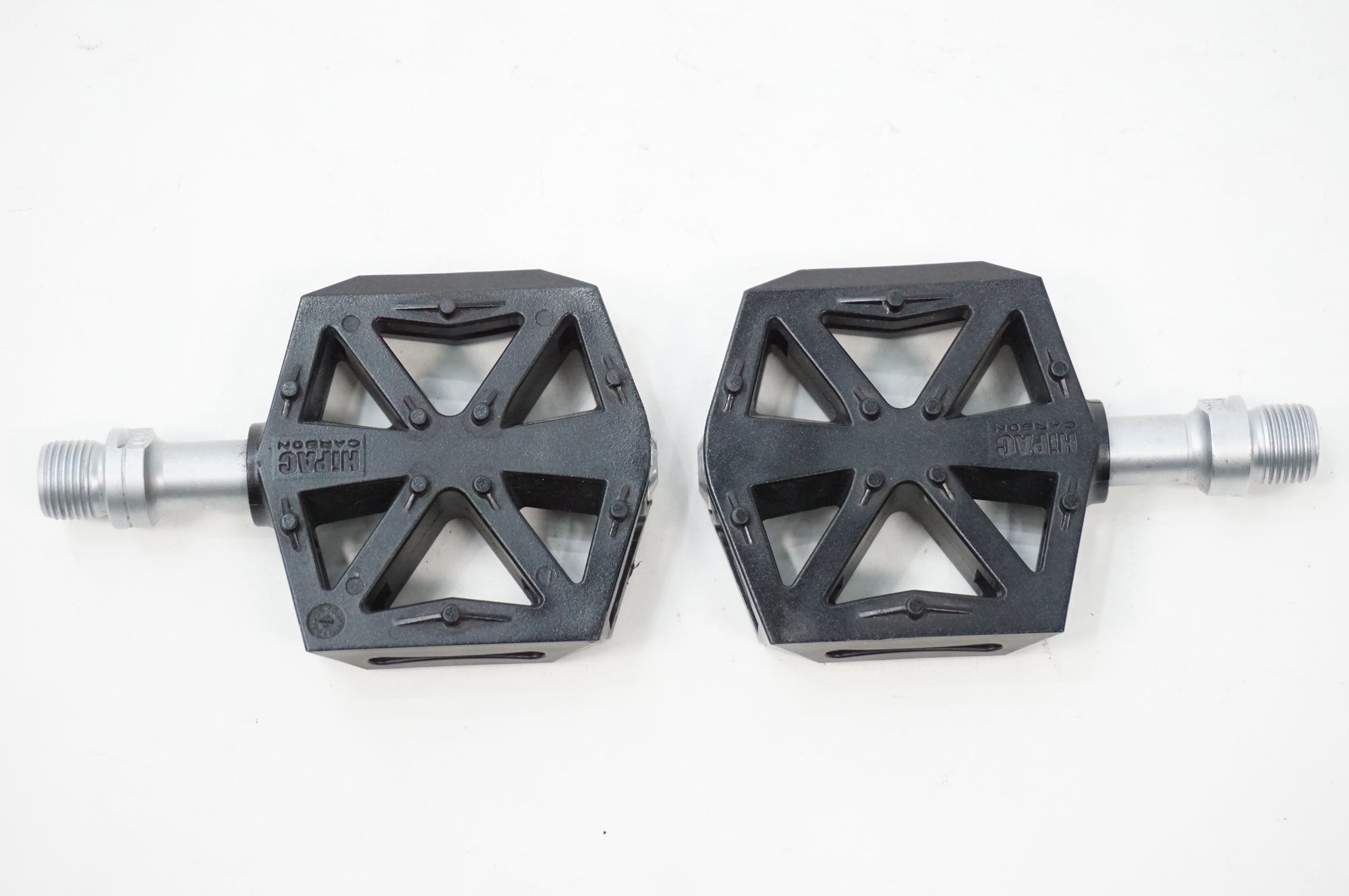 VP ONE 「ヴイピーワン」 HIPAC CARBON ペダル / 川越店