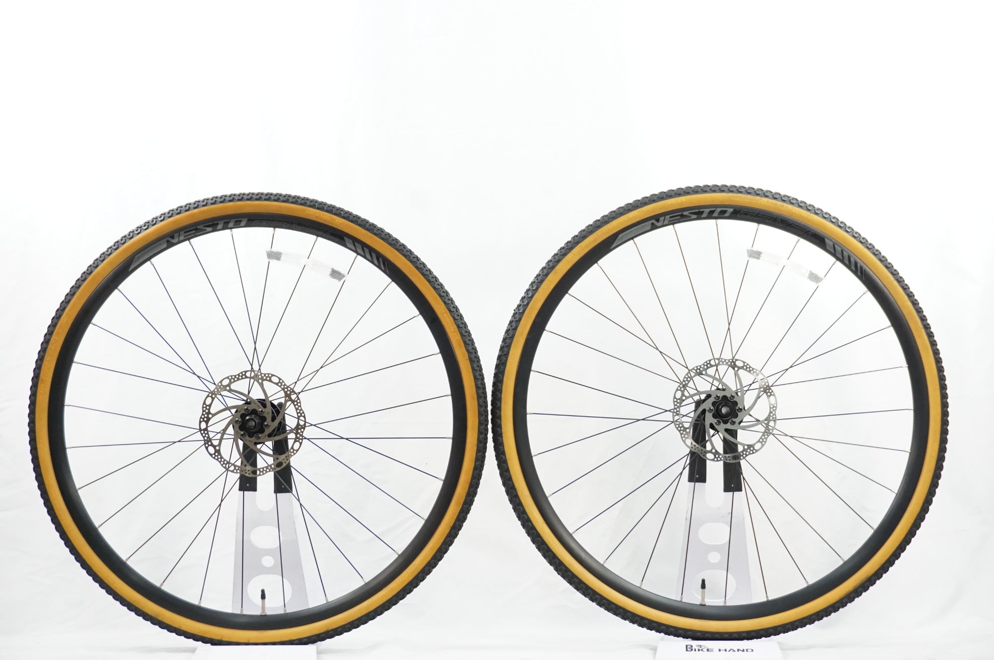 NESTO 「ネスト」 GRAVEL シマノ11S ホイールセット / 川越店
