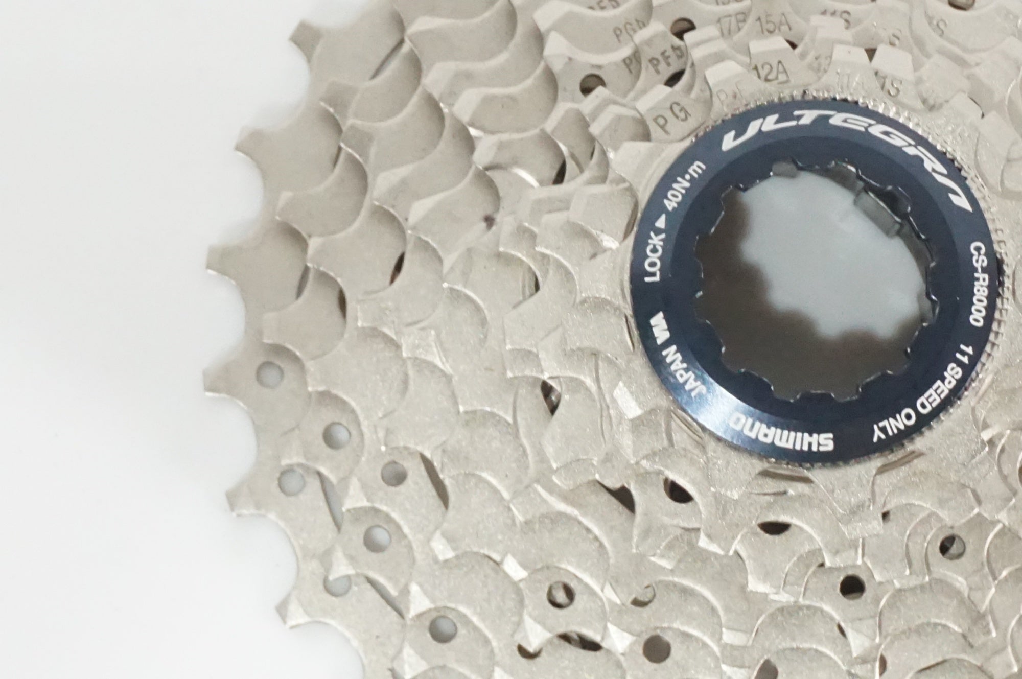 SHIMANO 「シマノ」 ULTEGRA CS-R8000 11-28T スプロケット / AKIBA店