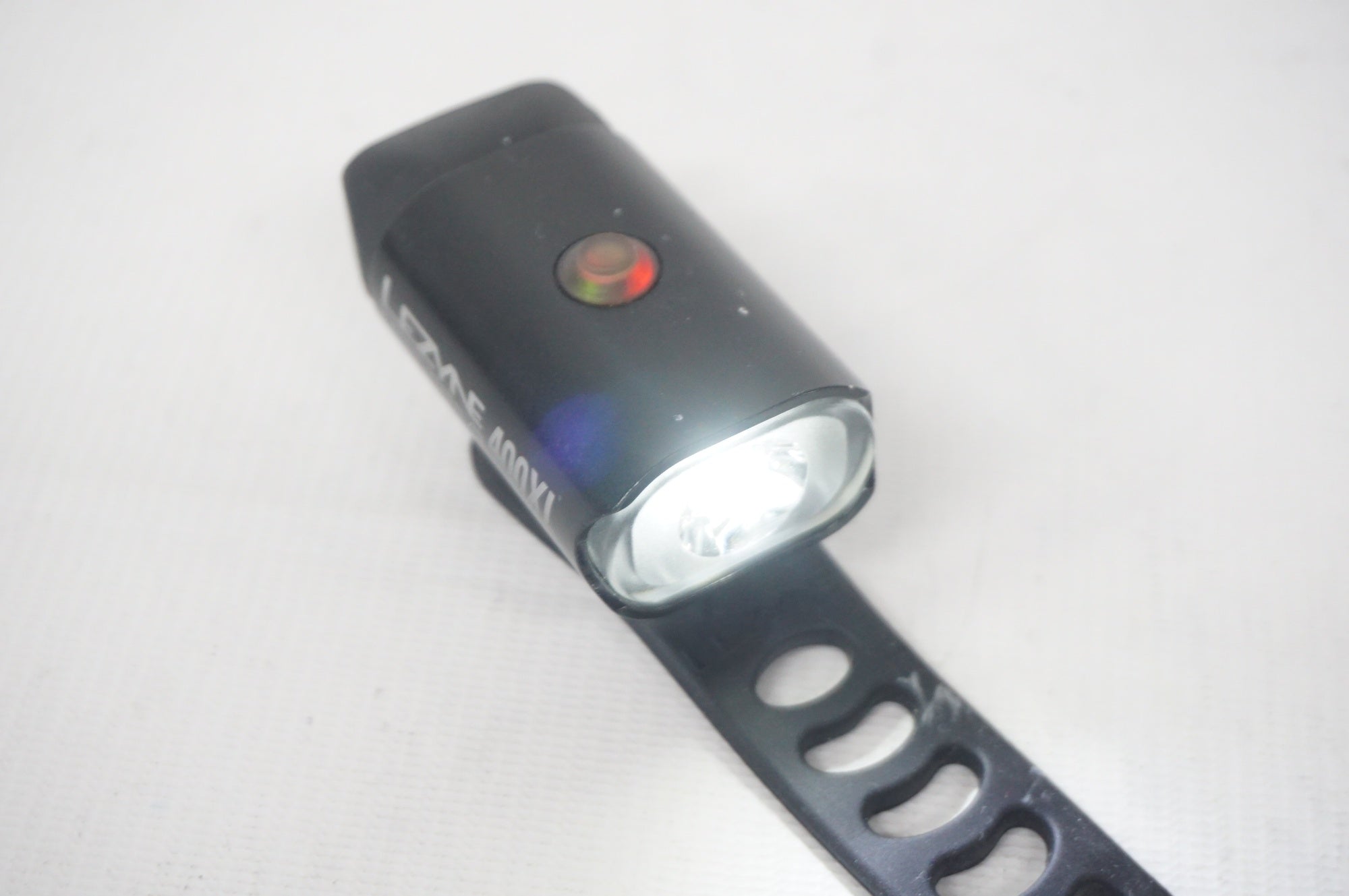 LEZYNE 「レザイン」 400XL フロントライト / 阪急塚口店