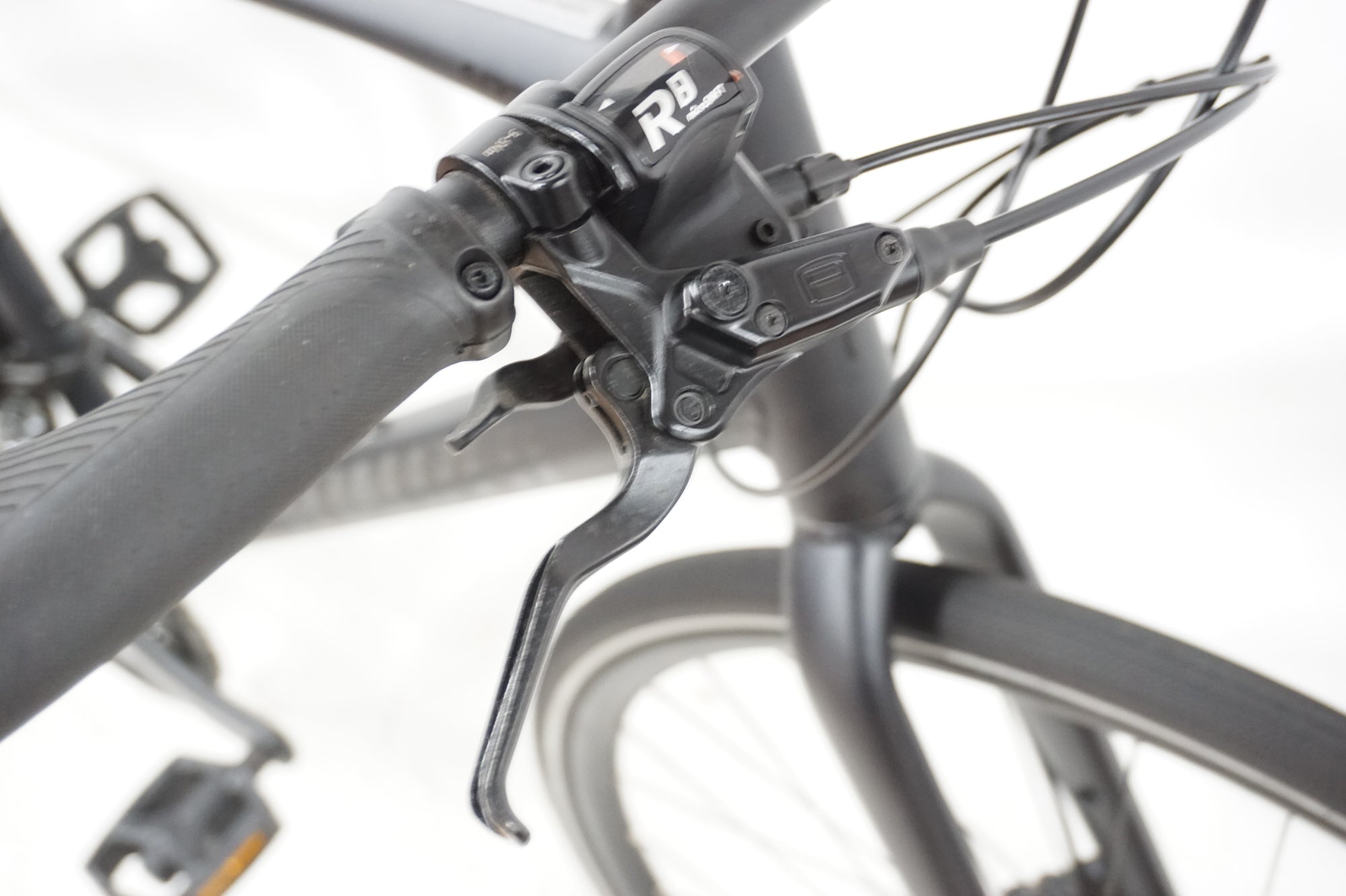 SPECIALIZED 「スペシャライズド」 SIRRUS 2.0 DISC 2022年モデル クロスバイク / 奈良店