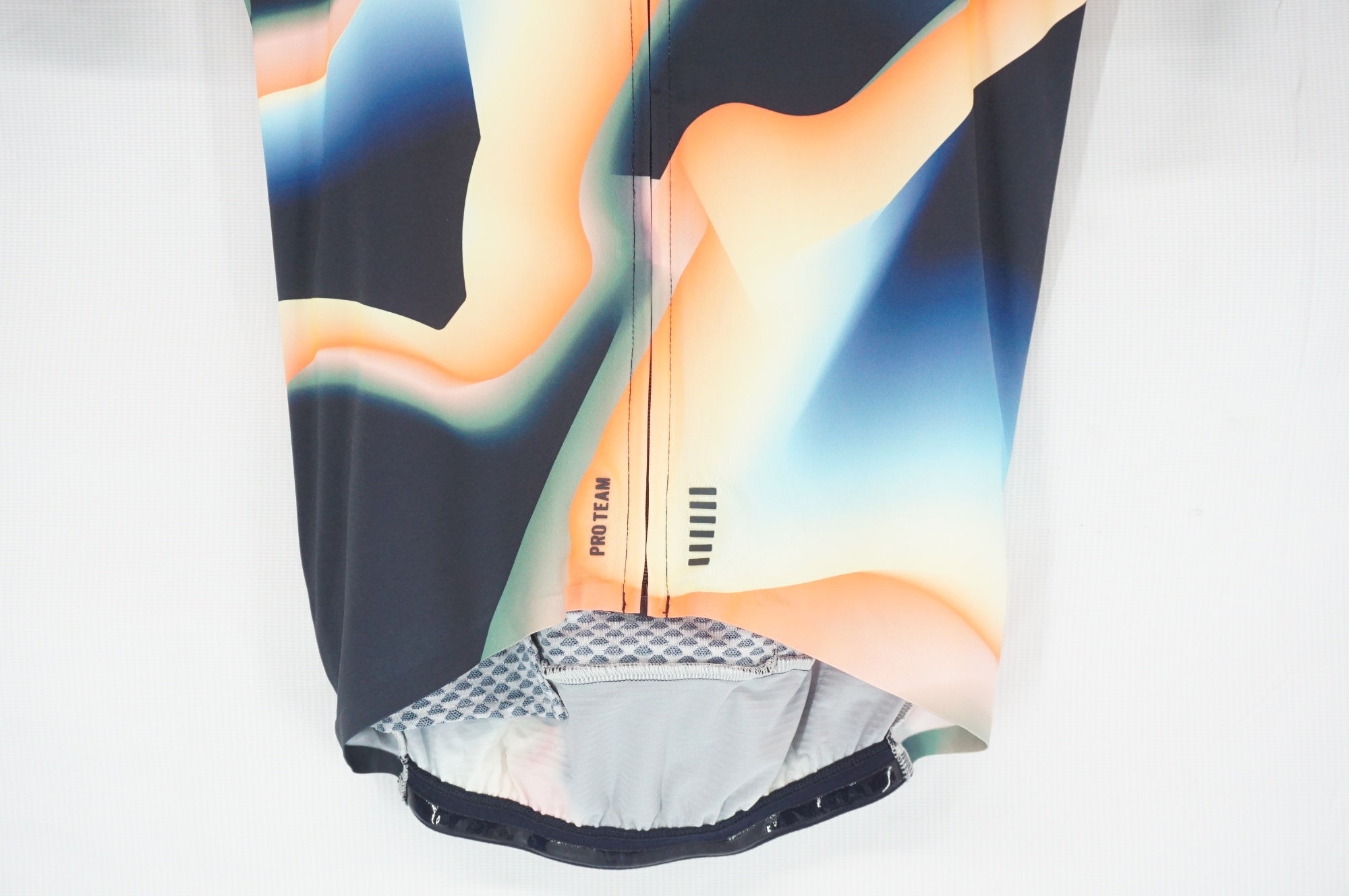 RAPHA 「ラファ」 ATHLETES PRO TEAM AERO Sサイズ ジャージ / 阪急塚口店