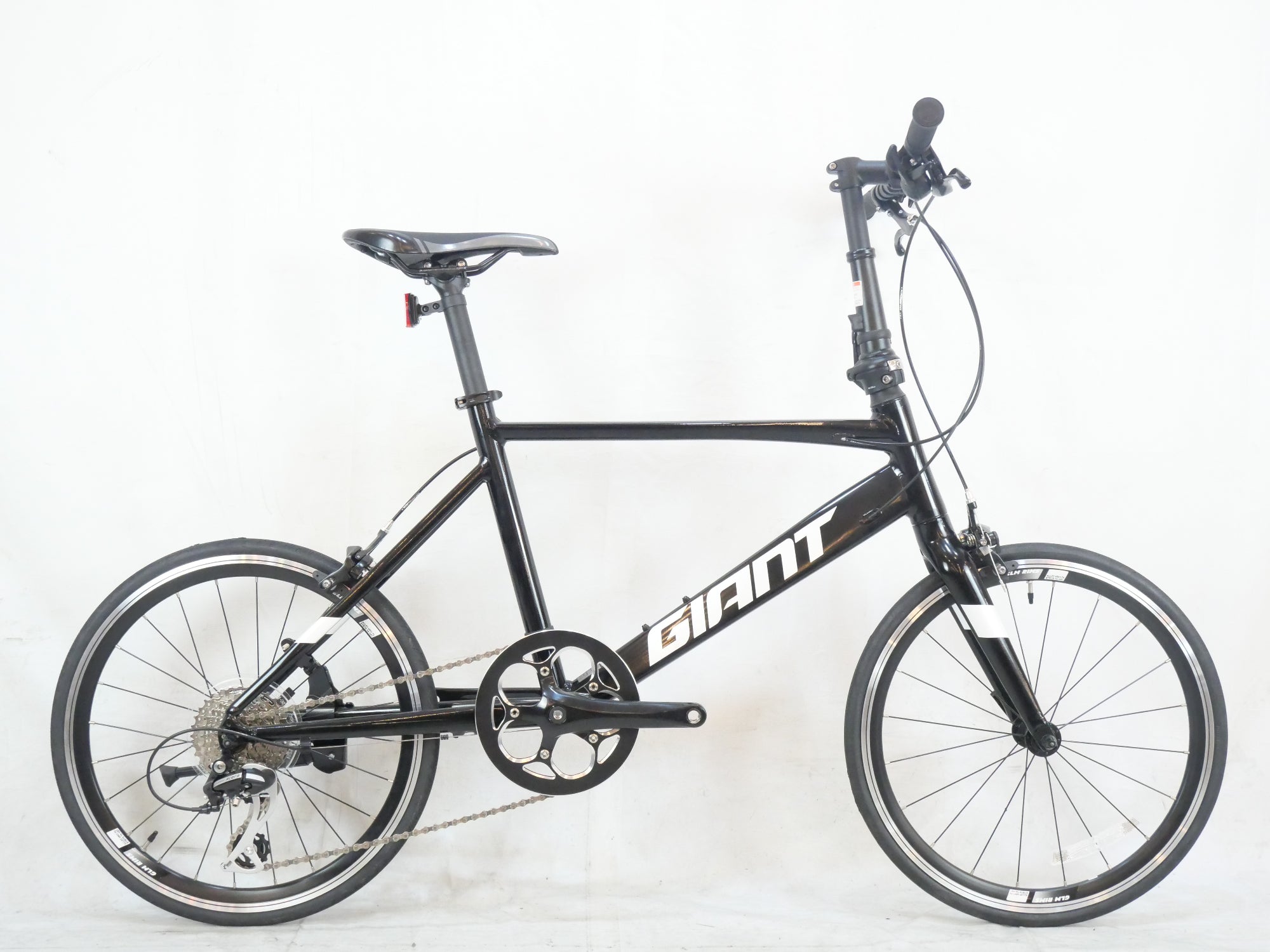 giant idiom ミニベロ20インチ GIANT 「ジャイアント」 IDIOM 2 2022年モデル 20インチ