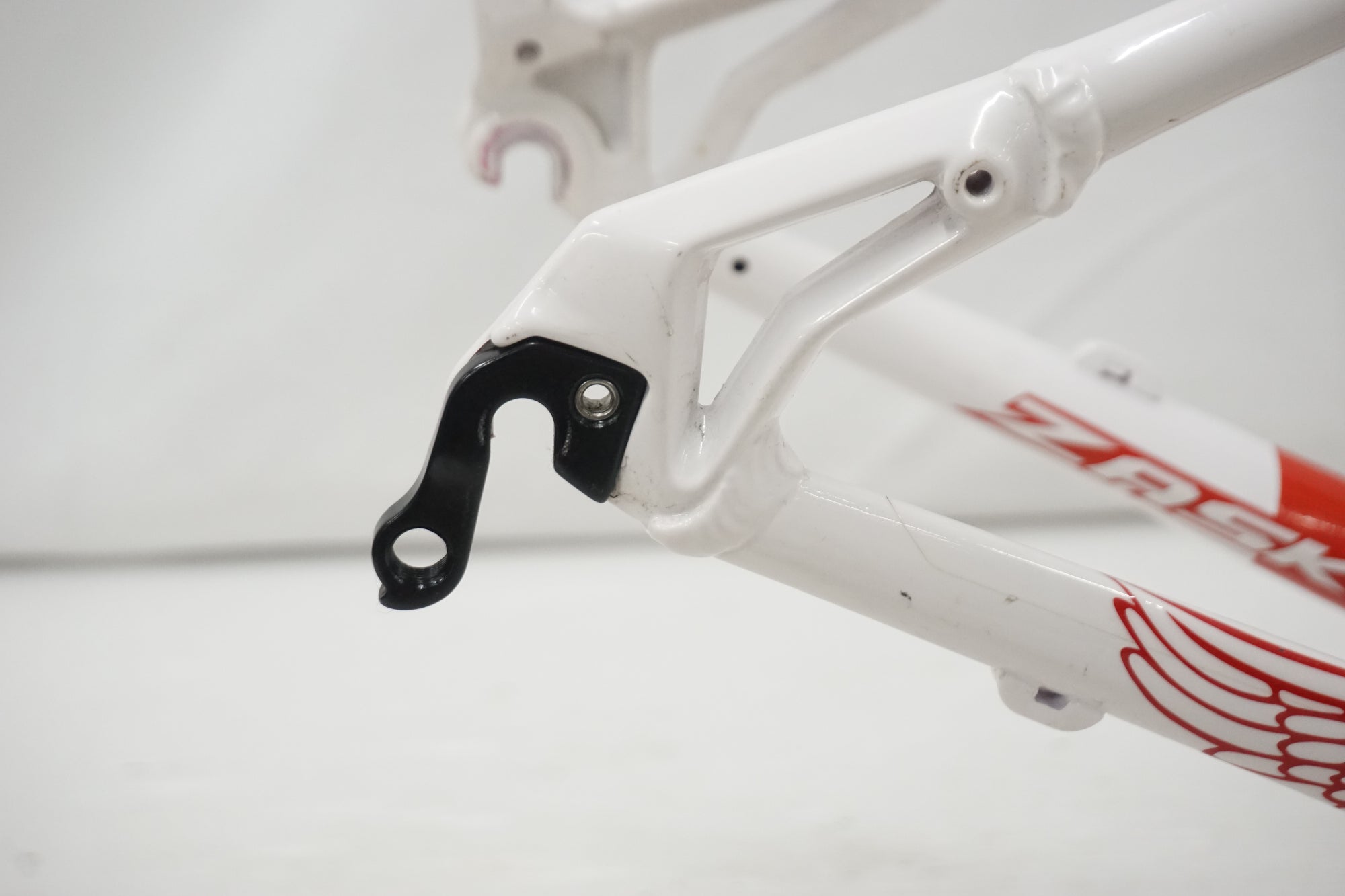 GT 「ジーティー」 ZASKAR 2013年モデル フレーム / 奈良店