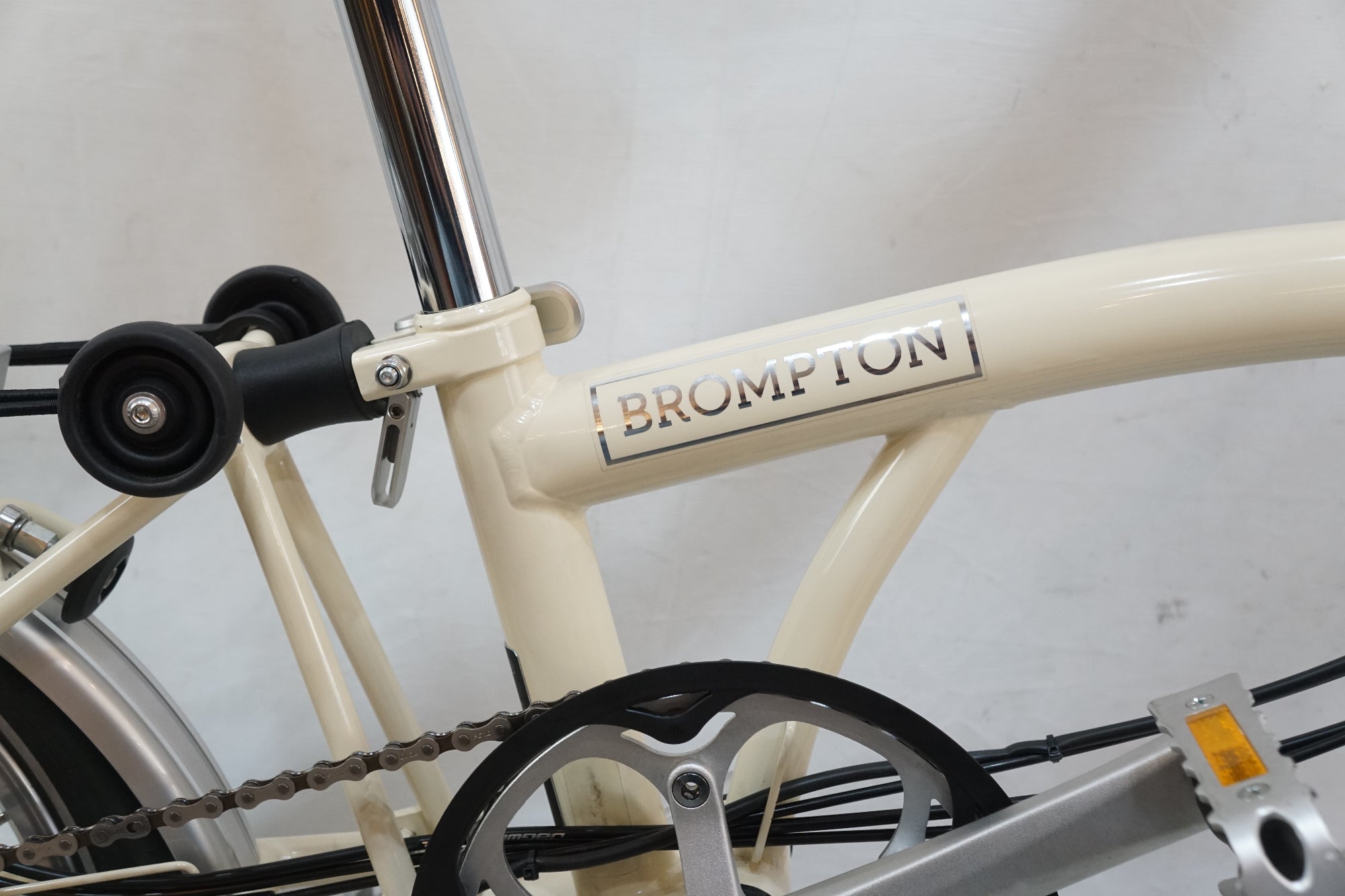 BROMPTON 「ブロンプトン」 Classic Edition INSPIRED BY LONDON 2025年モデル 16インチ 折り畳み自転車 / バイチャリ浦和ベース