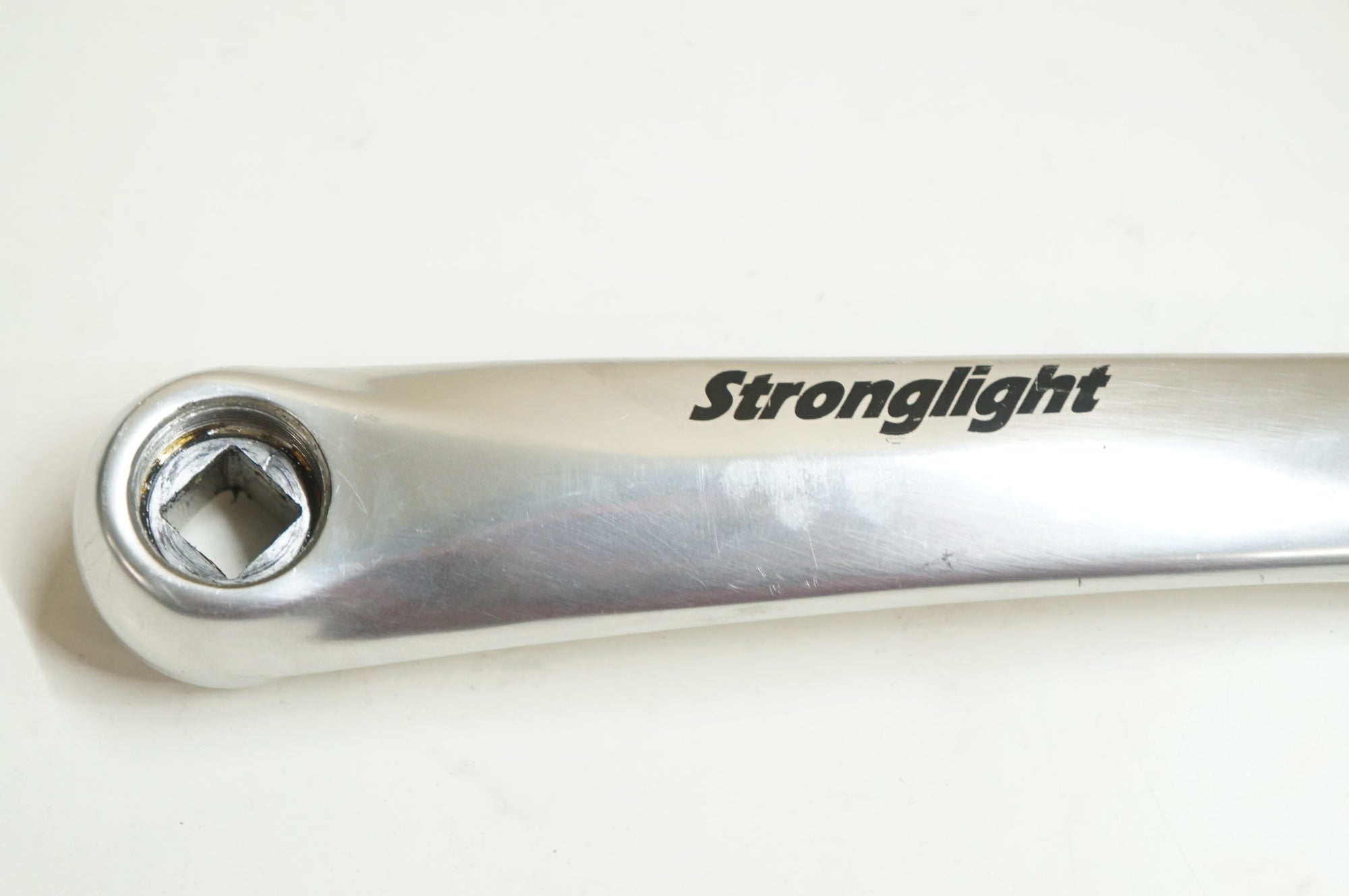 STRONGLIGHT 「ストロングライト」 IMPACT 165mm 48-34T クランクセット / 大宮店