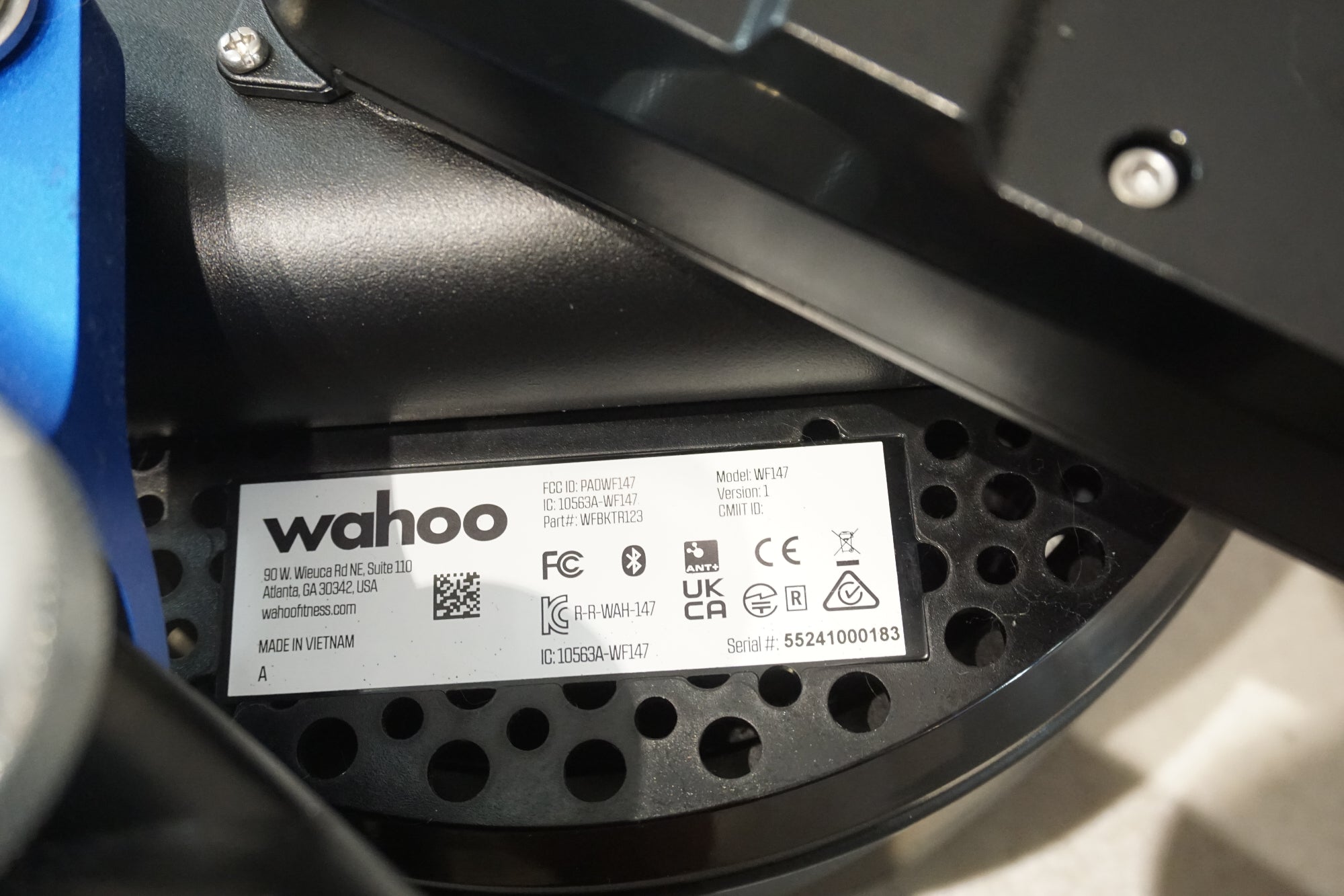 WAHOO 「ワフー」 KICKR MOVE サイクルトレーナー / 横浜戸塚店