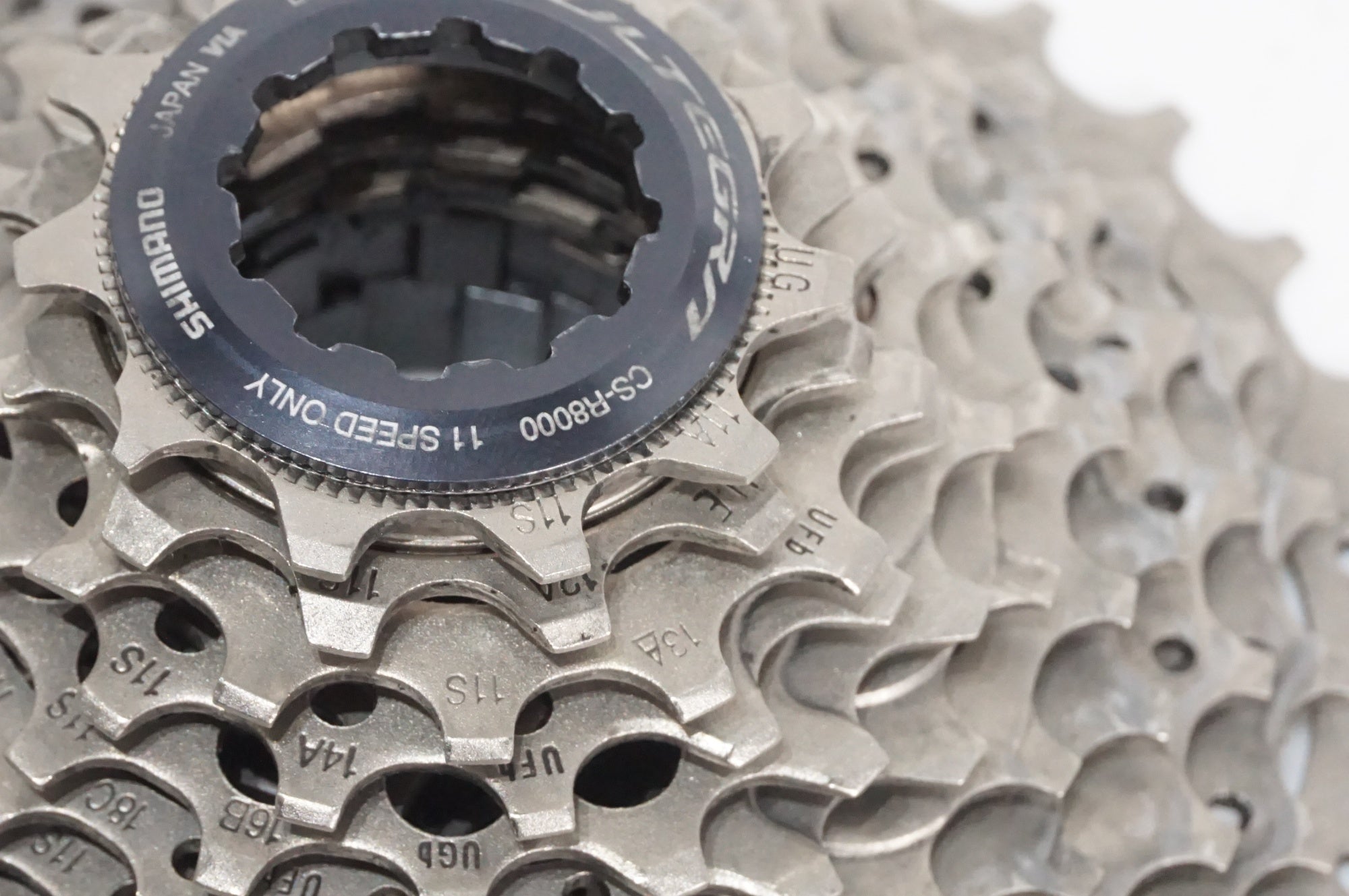 SHIMANO 「シマノ」 ULTEGRA CS-R8000 11-32T スプロケット / AKIBA店