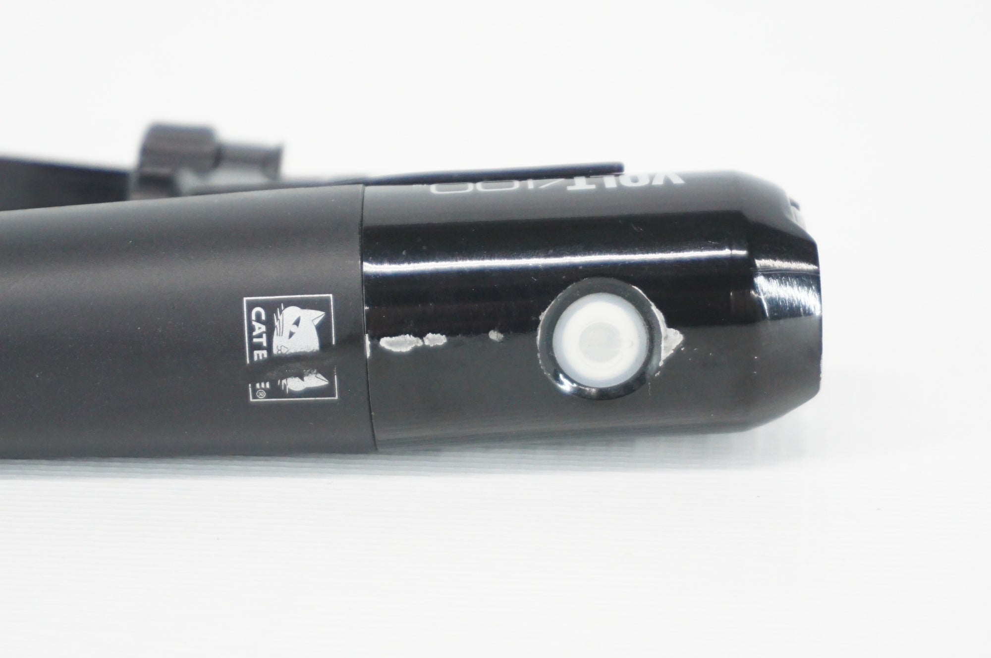 CATEYE 「キャットアイ」 VOLT400 フロントライト / 阪急塚口店