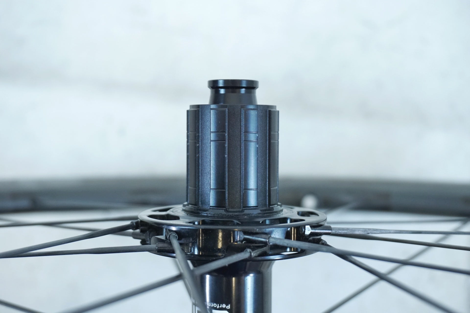 LUN 「ルン」 HYPER D45 シマノ11S ホイールセット / 有明ガーデン店