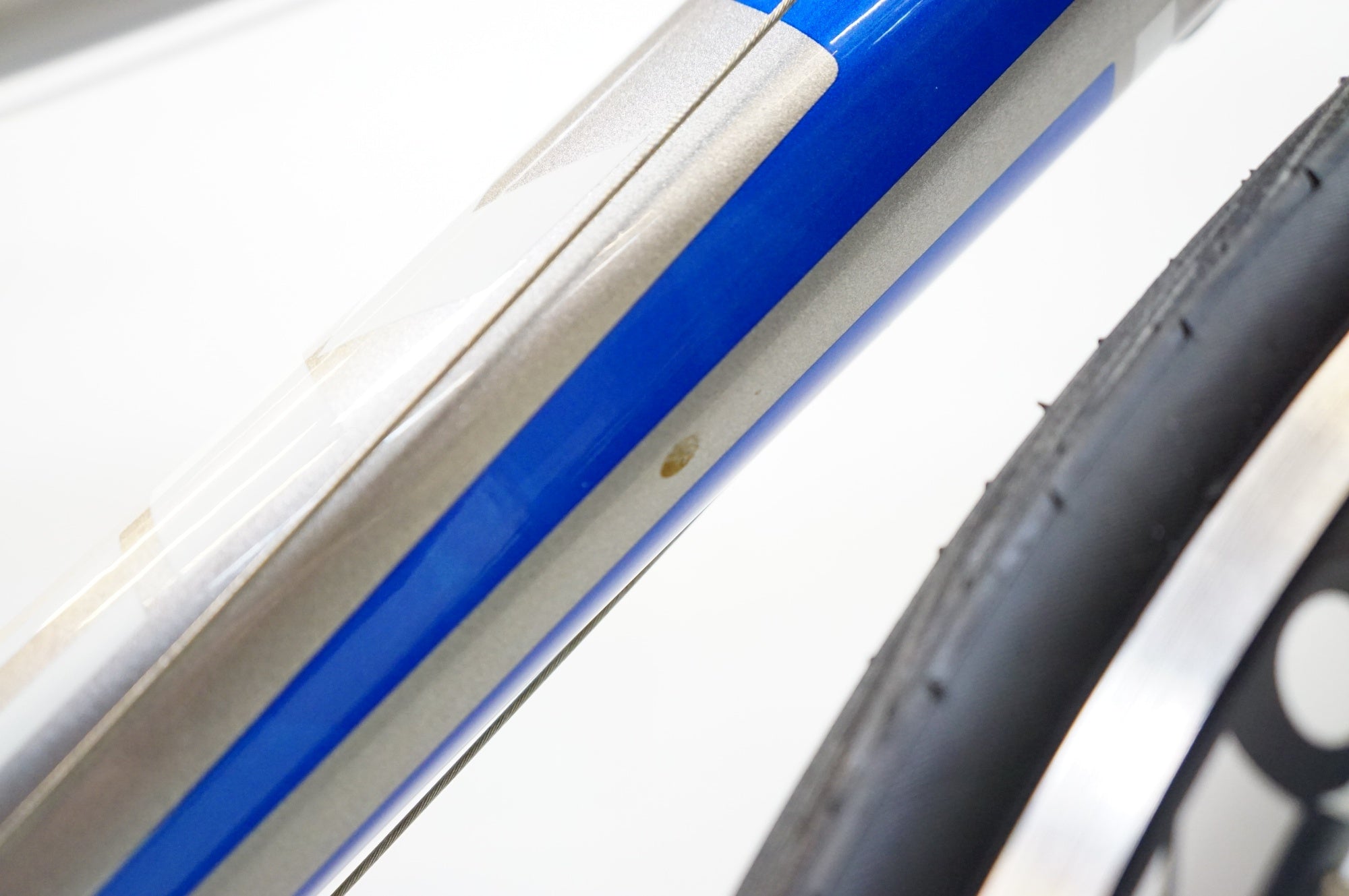 TREK 「トレック」 2.1 2011年モデル ロードバイク / 熊谷本店