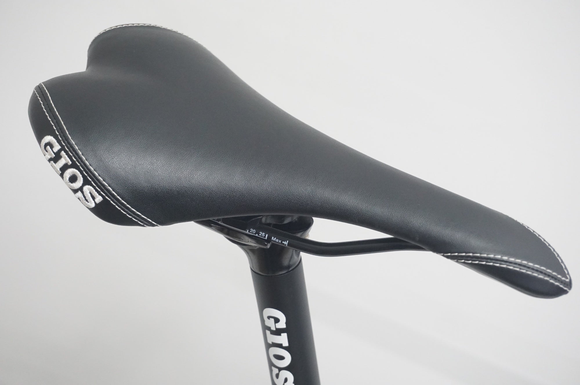 GIOS 「ジオス」 FELUCA 2020年モデル 20インチ ミニベロ / 福岡店