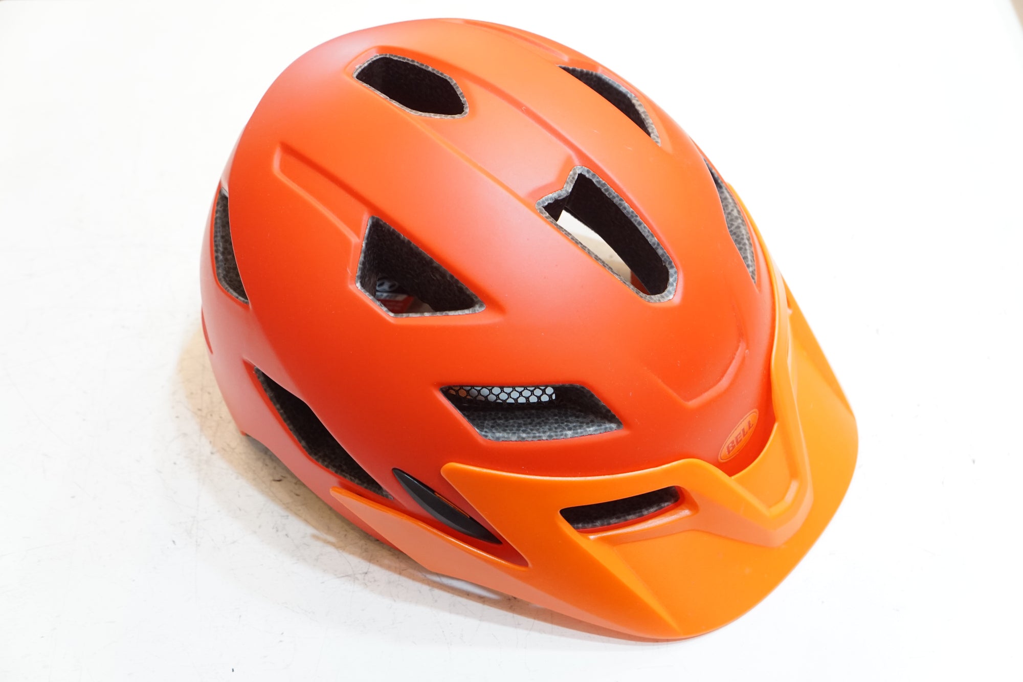 BELL 「ベル」 SIDETRACK 50-57cm ヘルメット / バイチャリ浦和ベース