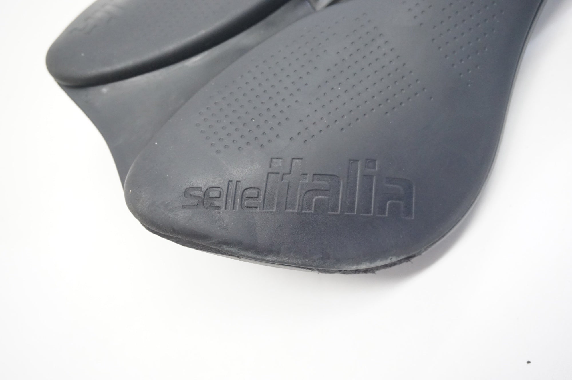 SELLE ITALIA 「セラ イタリア」 BOOST サドル / 福岡店