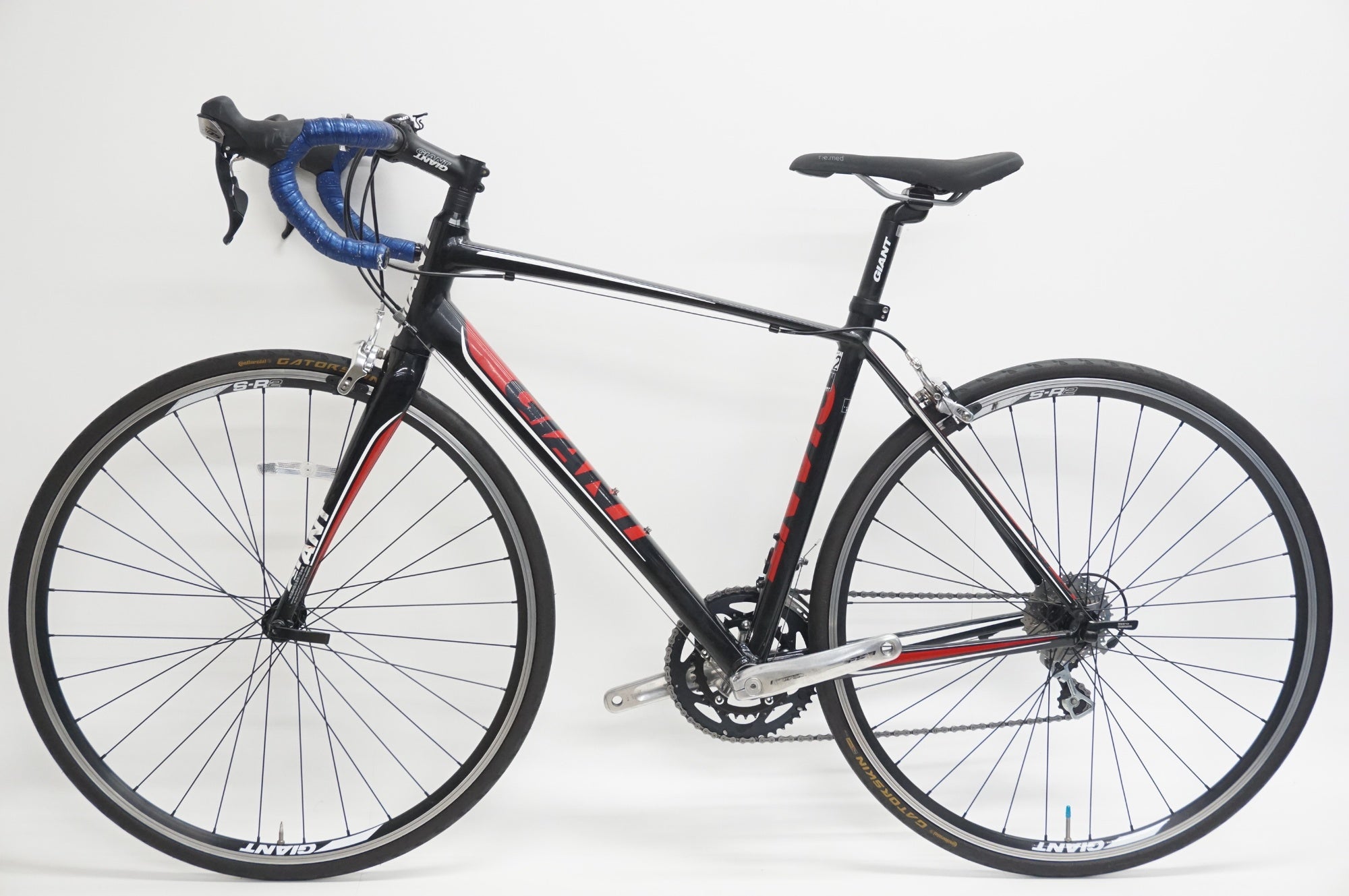 GIANT 「ジャイアント」 DEFY2 2012年モデル ロードバイク / 福岡店