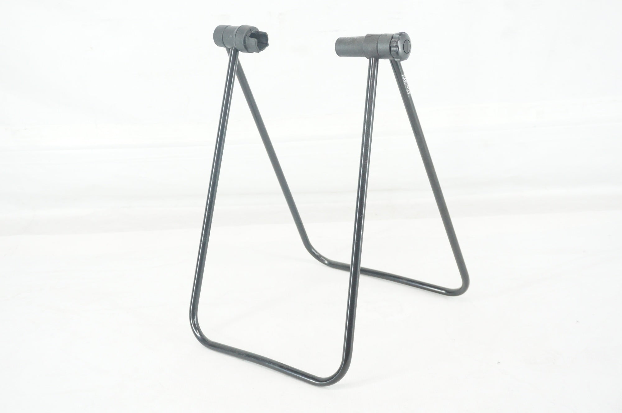 MINOURA 「ミノウラ」 ハブスタンド / 阪急塚口店