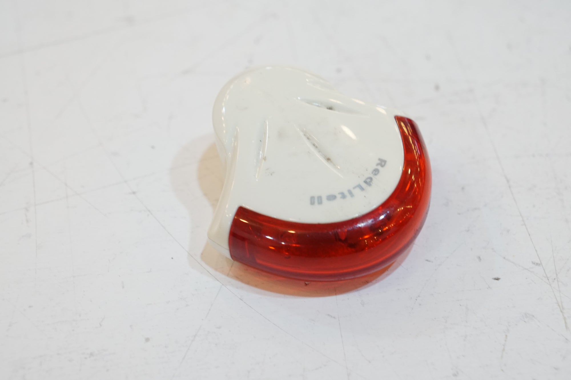 CATEYE 「キャットアイ」 リアライト / バイチャリ浦和ベース