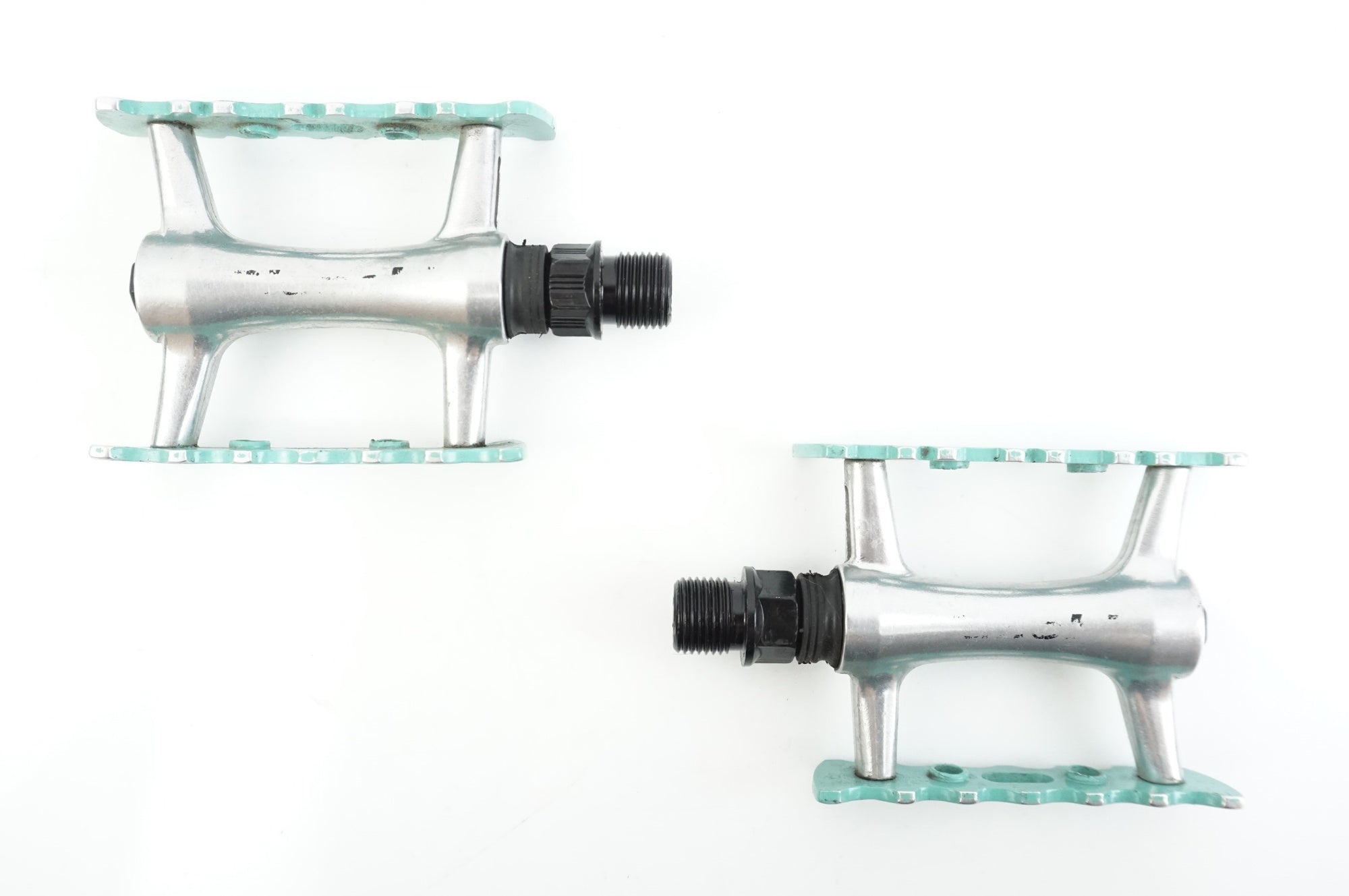 ビアンキ　フラットペダル Bianchi 軽量 CNCフラットペダル再入荷しました。 | Climb cycle