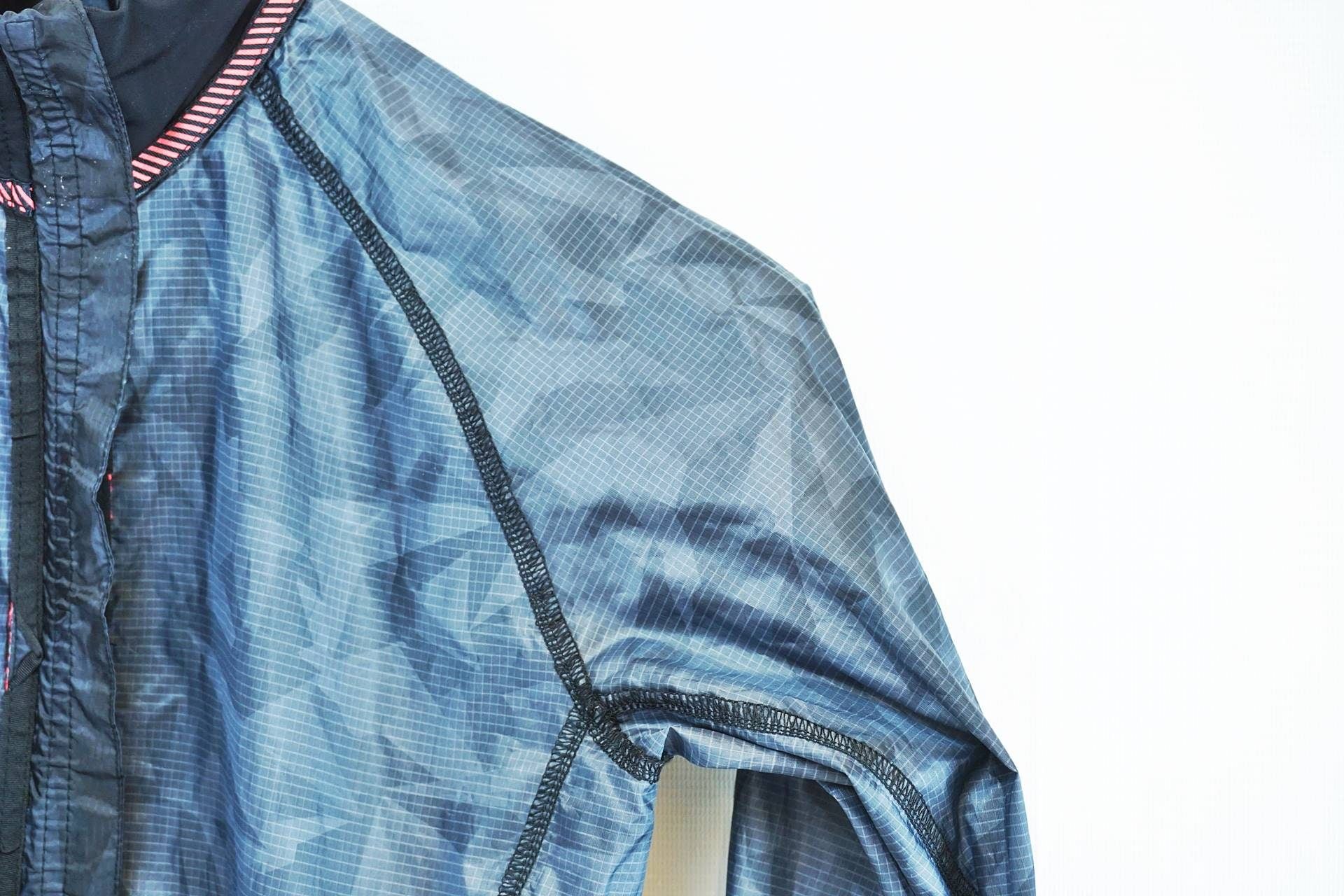 SUGOI 「スゴイ」 XSサイズ ウィンドブレーカー / 有明ガーデン店